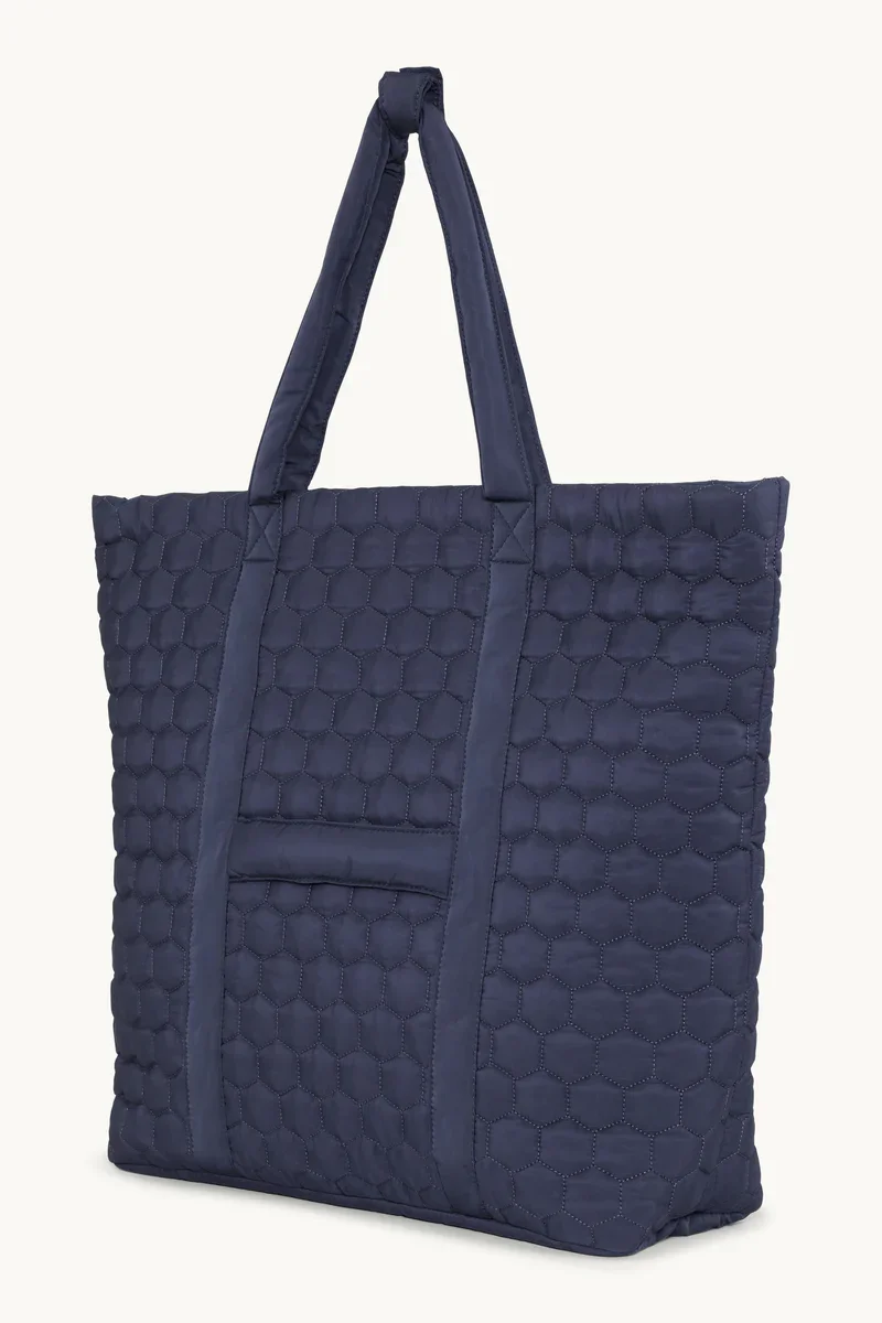 HONEYBAG01-660_F_605_c6d946b3-c8a2-49b0-82a0-8669333922d9.webp