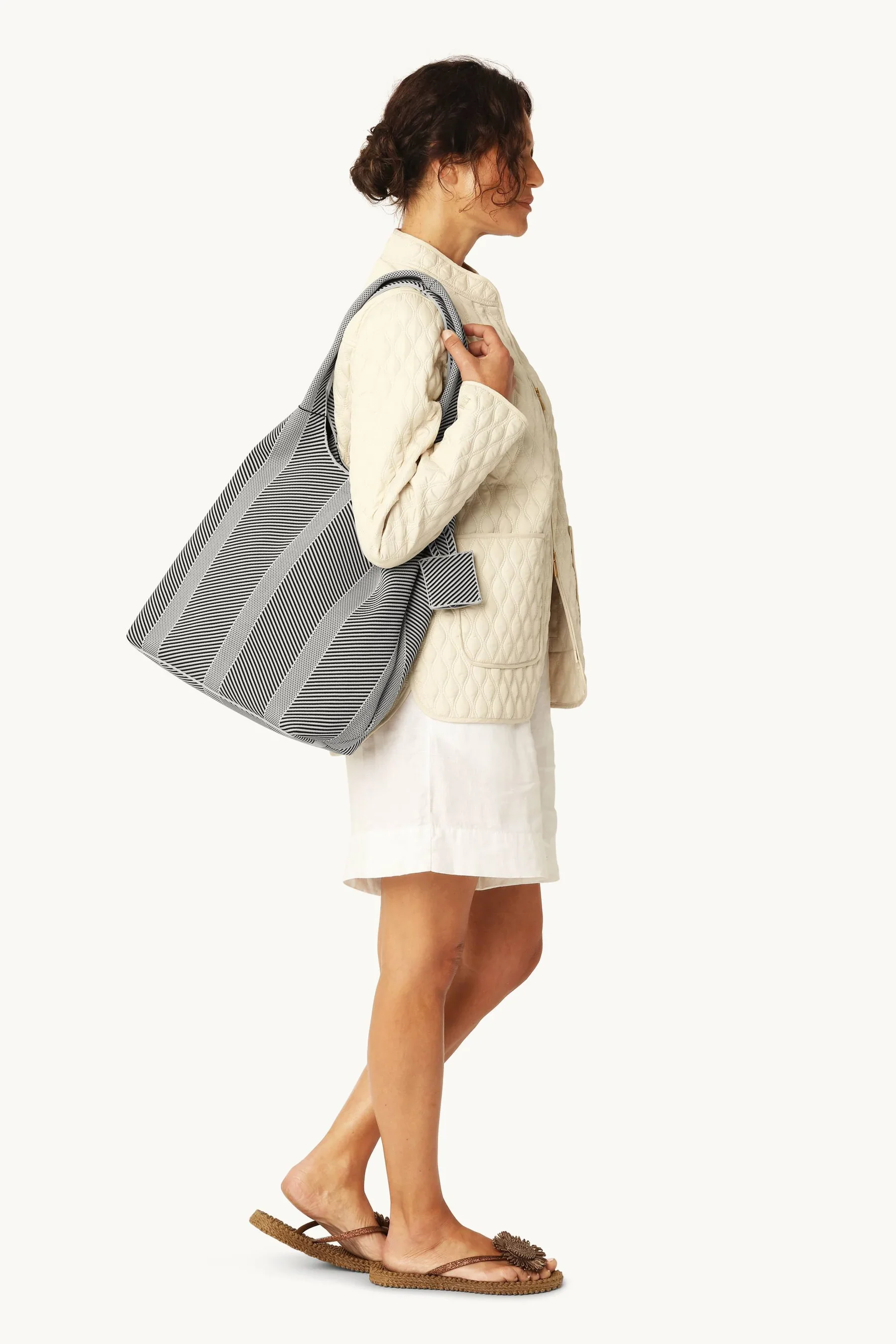 KNITTY01-121001_F_620_5bd857fb-19fd-4a9c-b412-3b043663d495.webp