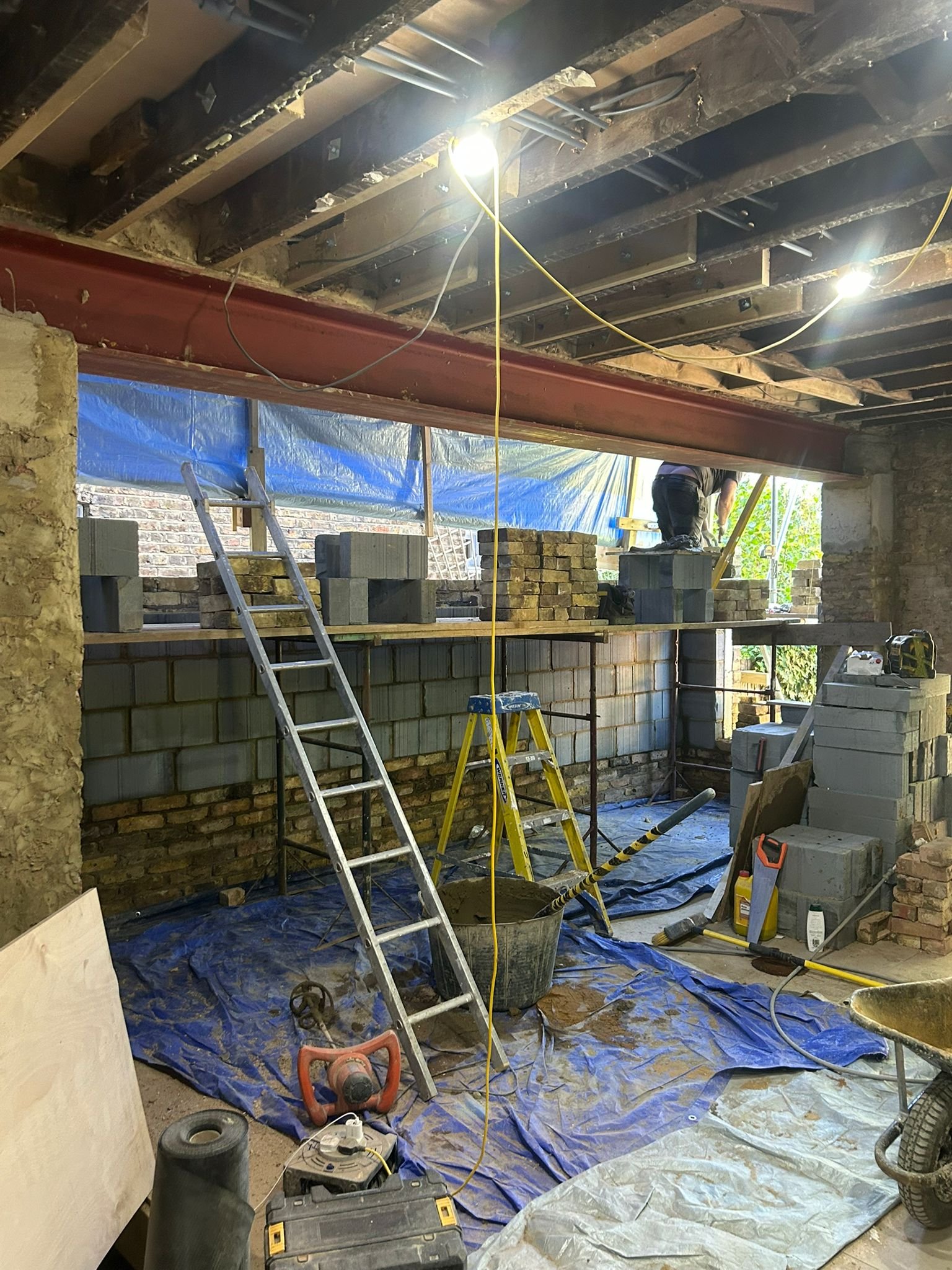 PHOTO-2025-09-25-21-59-58 2.jpg