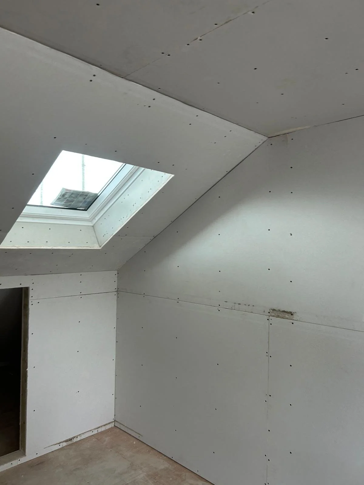 PHOTO-2025-09-20-12-35-50 2.jpg