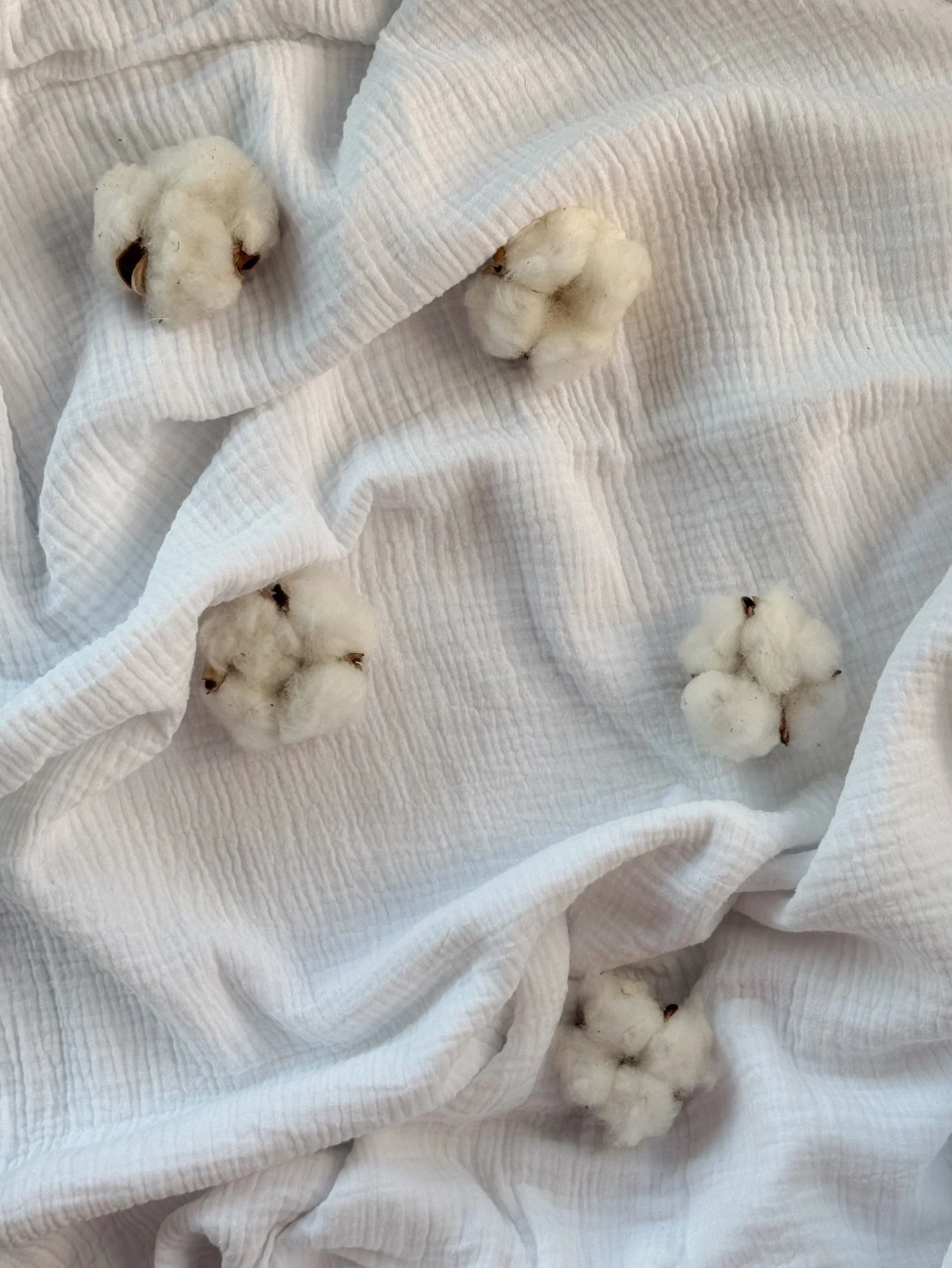 La douceur commence dans la mati&egrave;re.
🤍