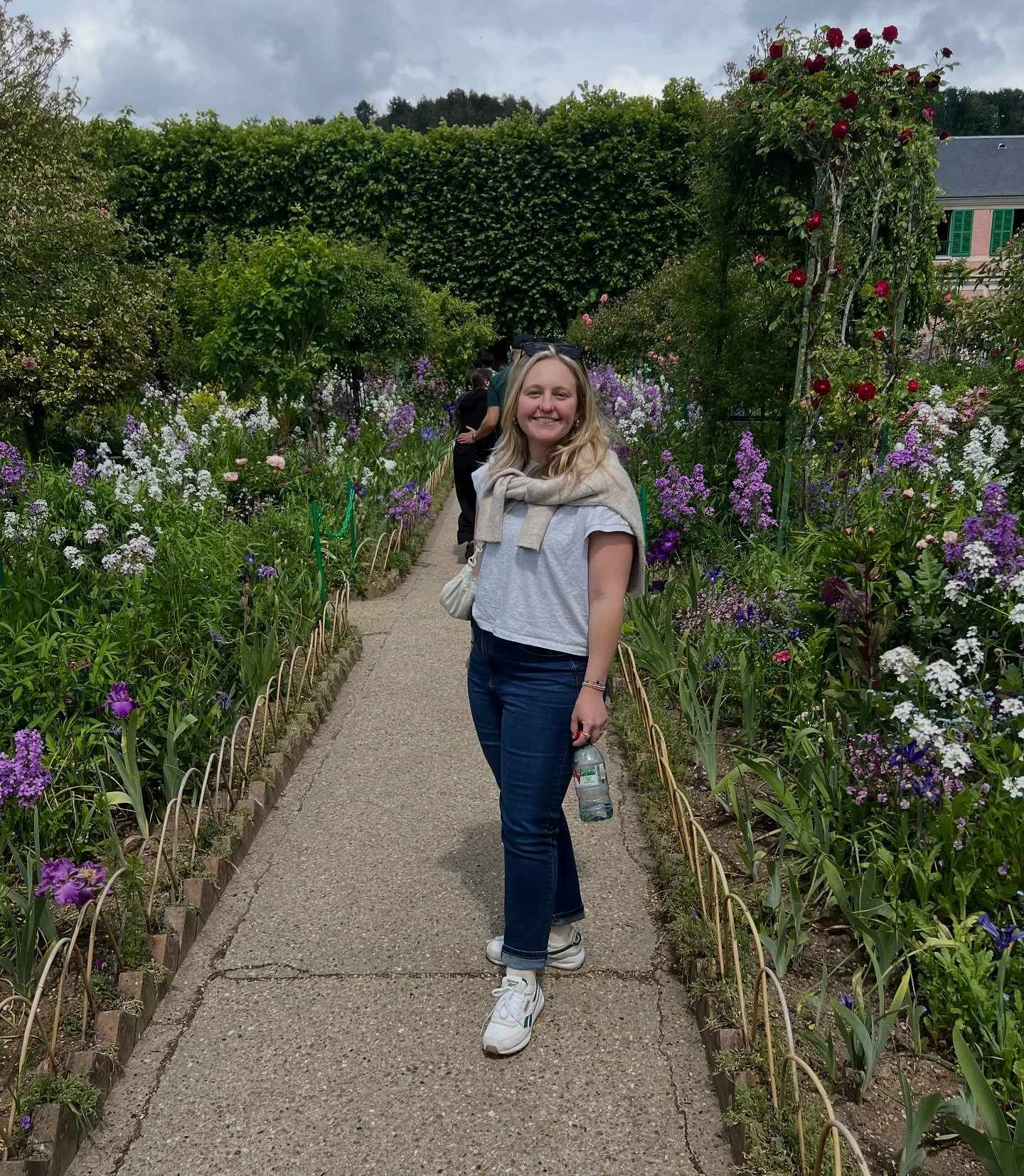 Meet Maddie 🌸✨
Co-Founder of The Wild Petal Society and the creative behind @DistrictBloomBar. With a background in PR, marketing, and event planning, Maddie brings her love of storytelling into the floral world&mdash;designing playful, bespoke crea