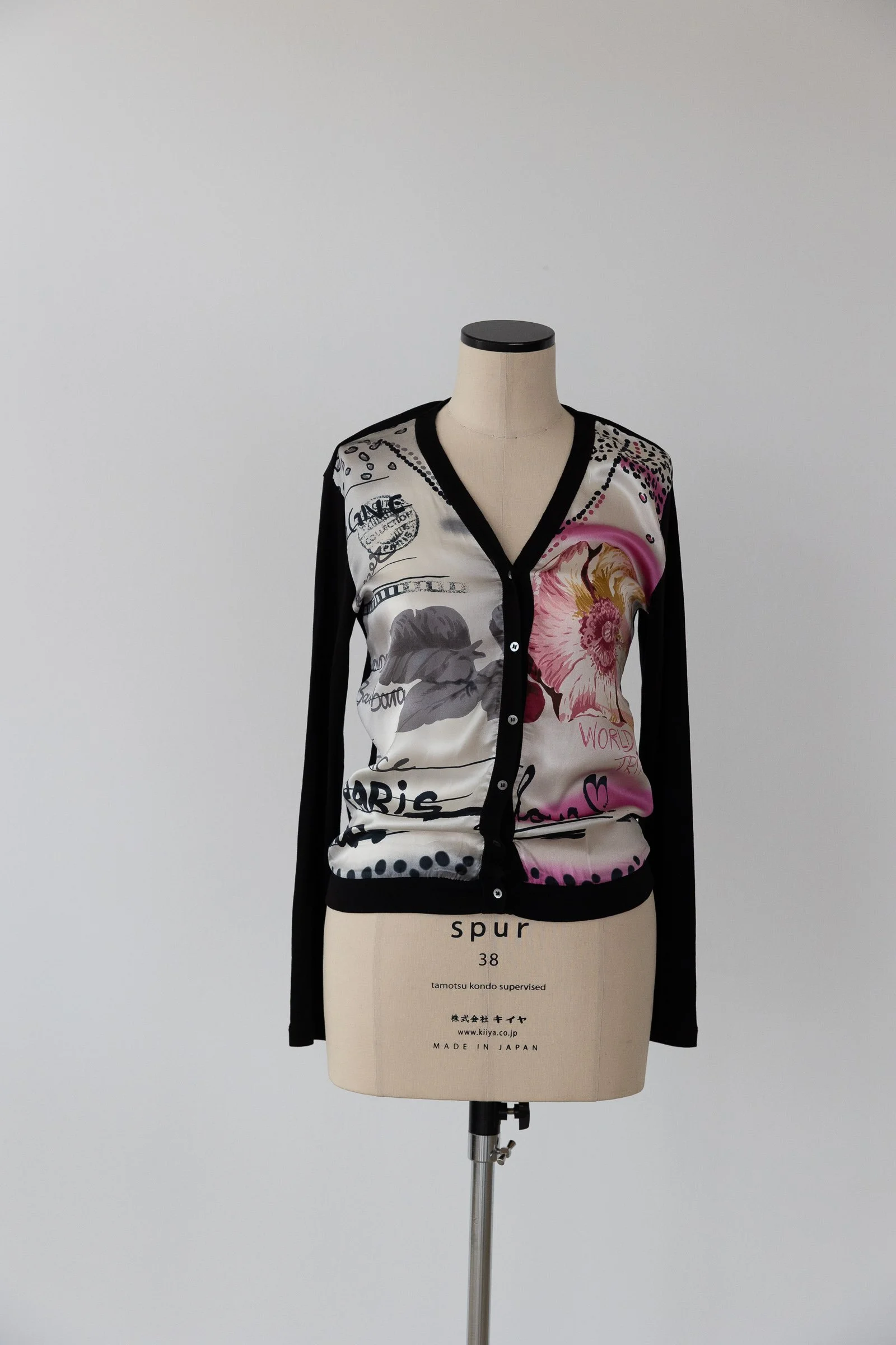 Strick Seidencardigan Margittas