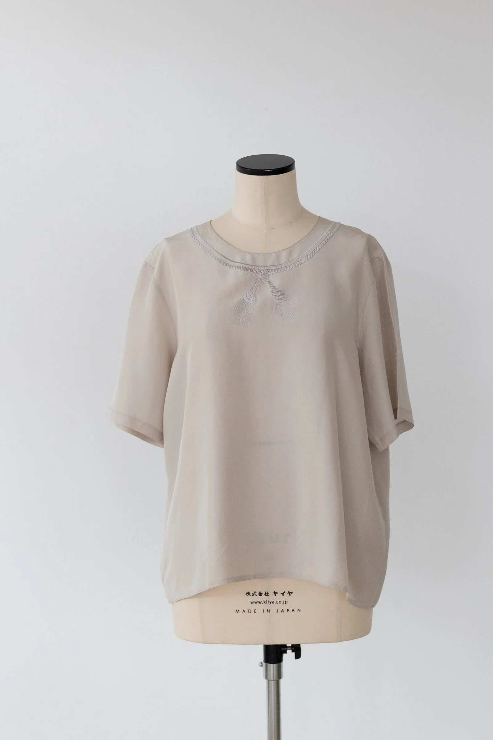 Seiden T-Shirt Canda Vintage