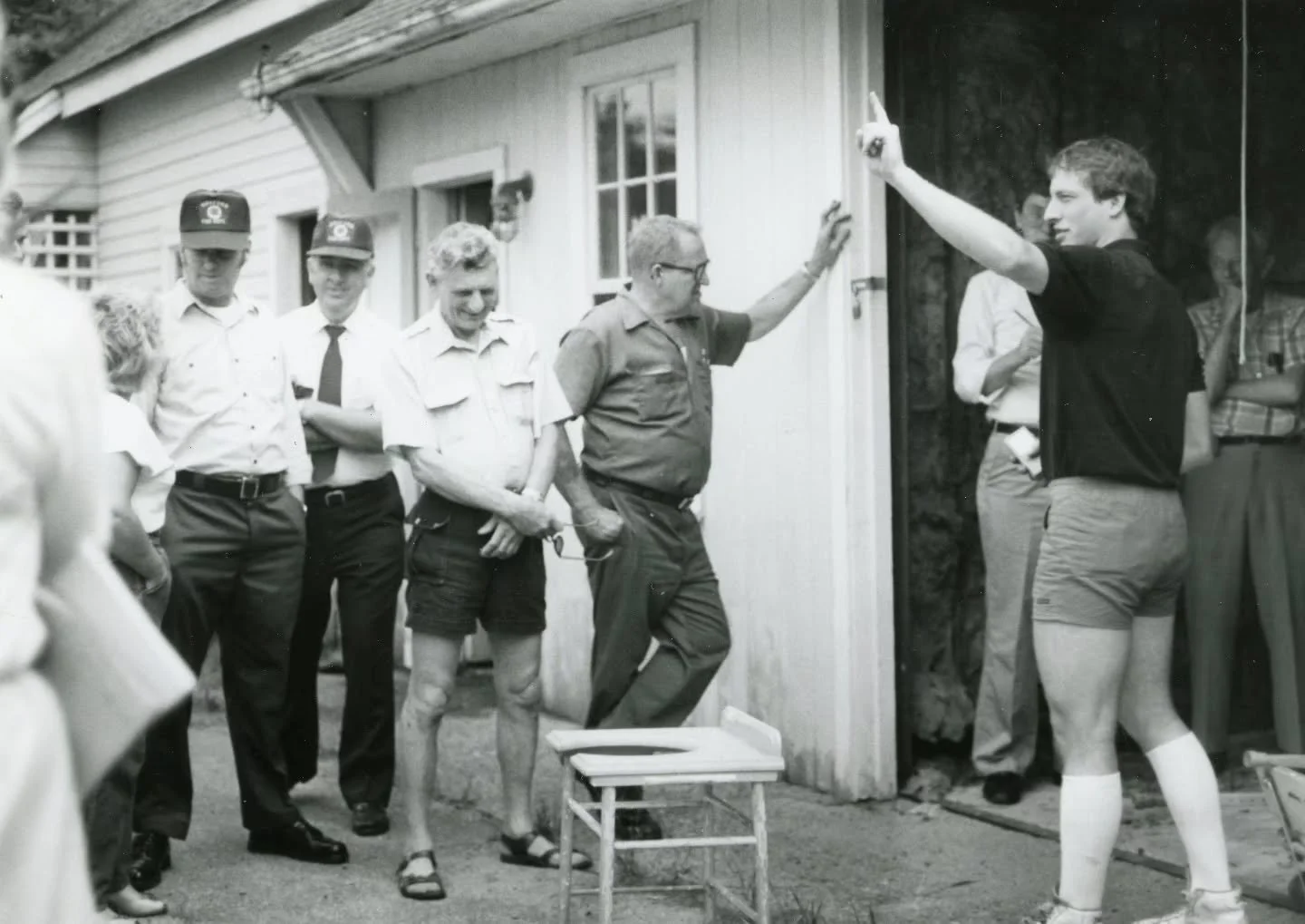Where is it Wednesday! This photo from the Document Center collection was taken in 1983. Bonus points if you know what was happening here!

#boxfordhistory #boxfordma #boxfordmass #boxford #WhereIsItWednesday