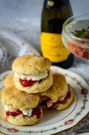 Gift Card For Treatment: Mum You Deserve It - Hair & Scalp Ritual with Hand & Arm Massage.