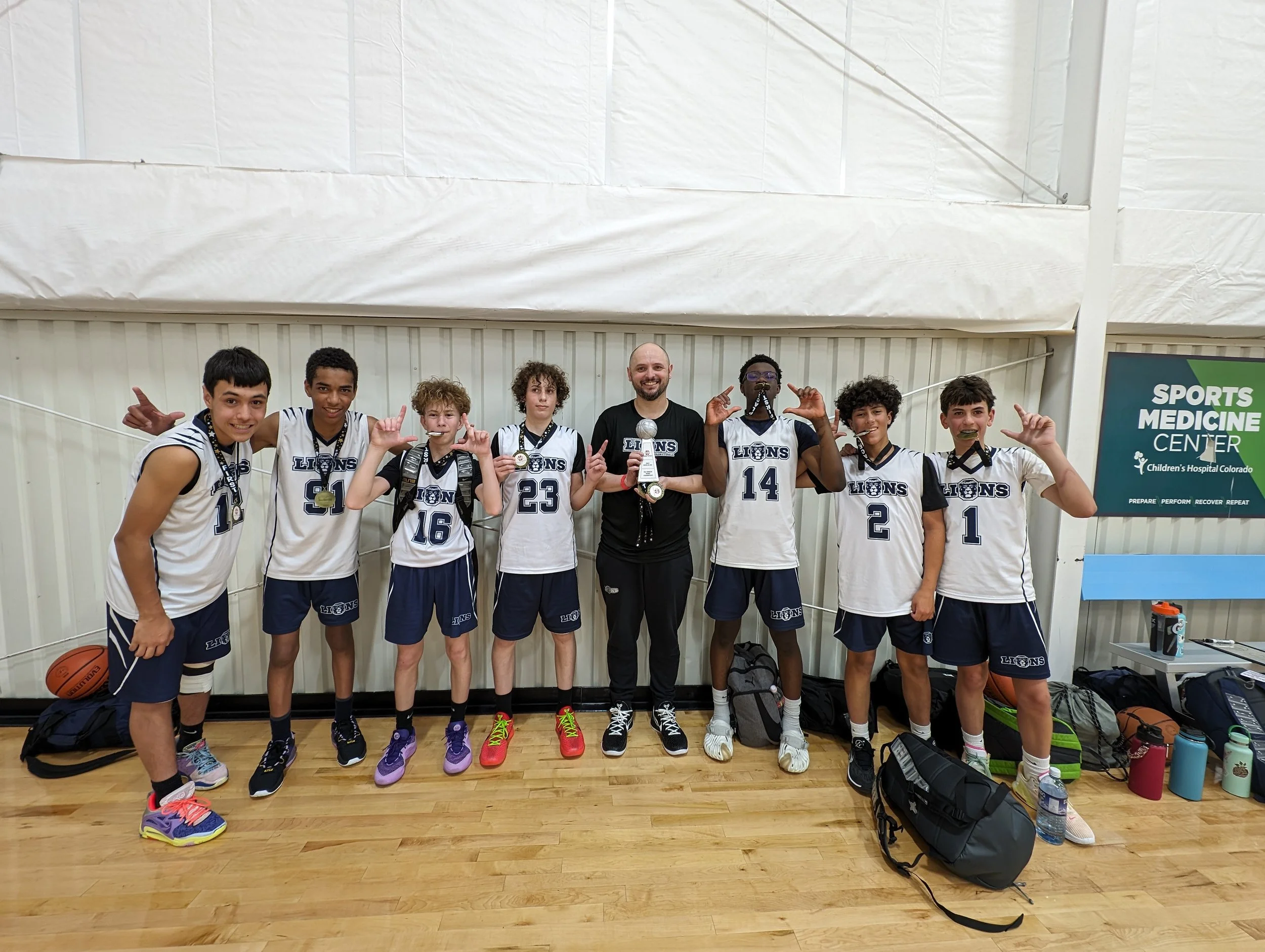 iHoop Nation 2024 Give-N-Go Spring Tournament Champs 8th grade boys!