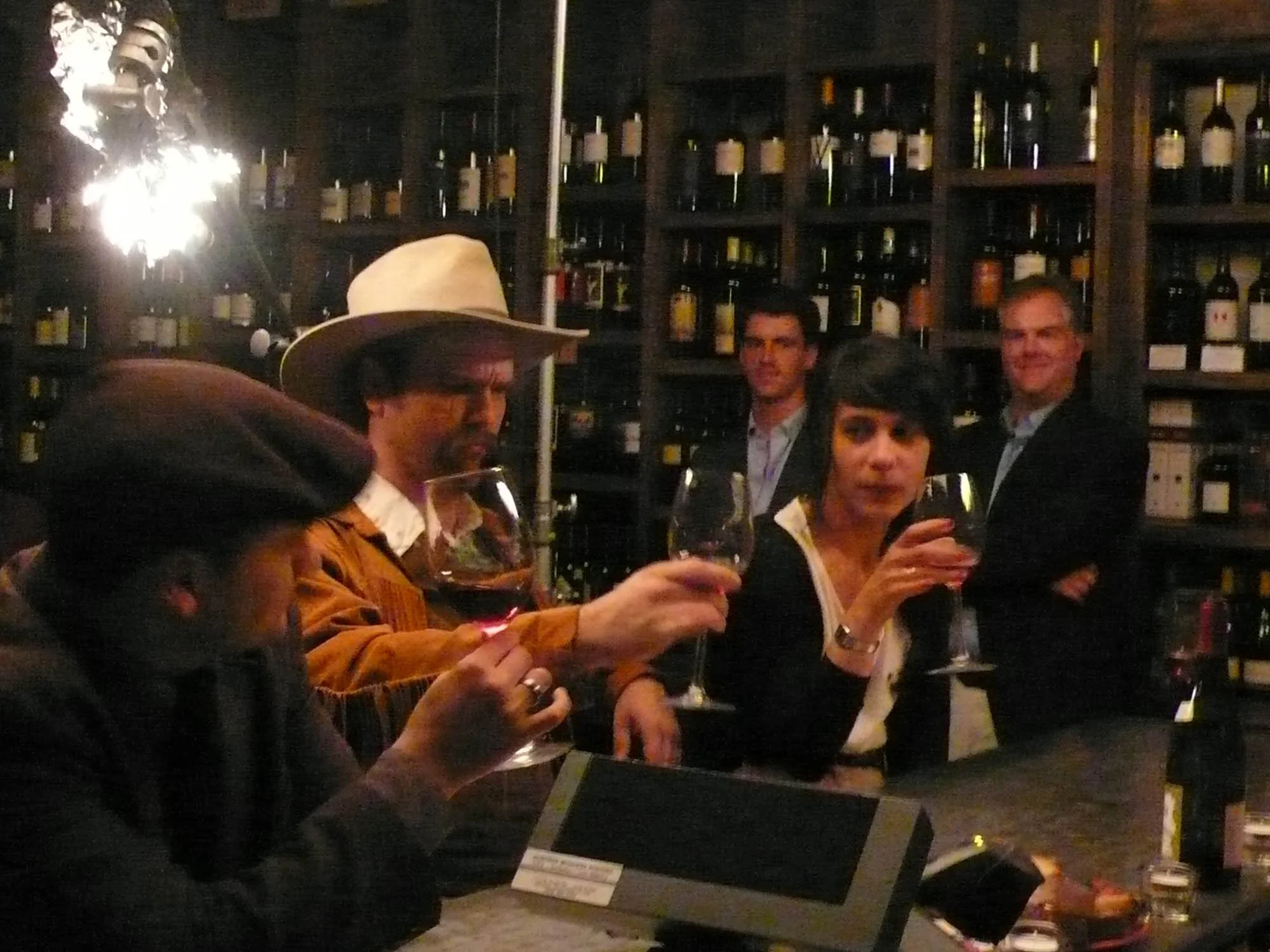 set-in-vinebar.jpg