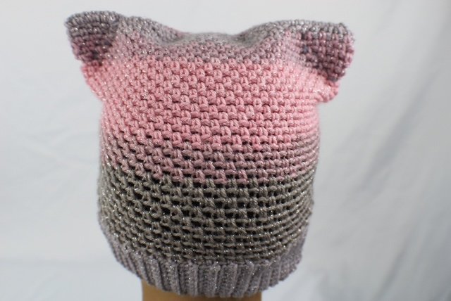 Crochet Kitty Cat Beanie Hat Sparkly Gray Pink
