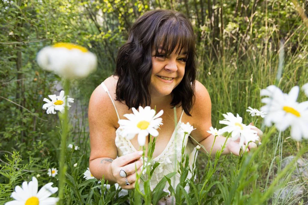 Local artis Amanda Warren; mix media artist; home crafted, teacher