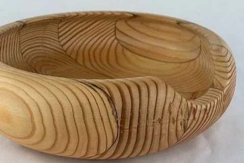 Pine Thumb Bowl with Soft Oil Finish