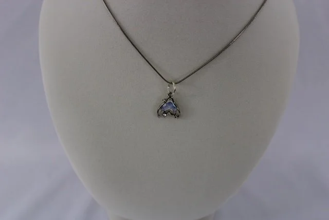 Sydnee whale tale necklace.JPG