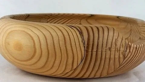 TB-thumb-bowl-pine-unique6.jpg