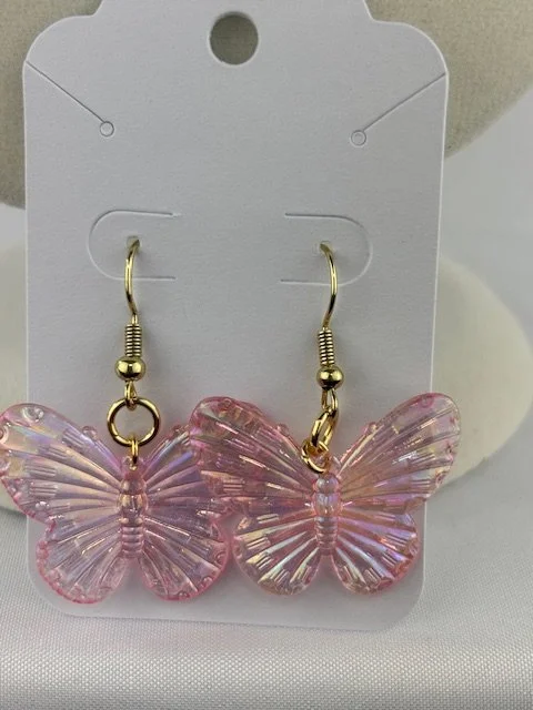 Tatum_Pk_Butterfly_gold_Earring.jpeg