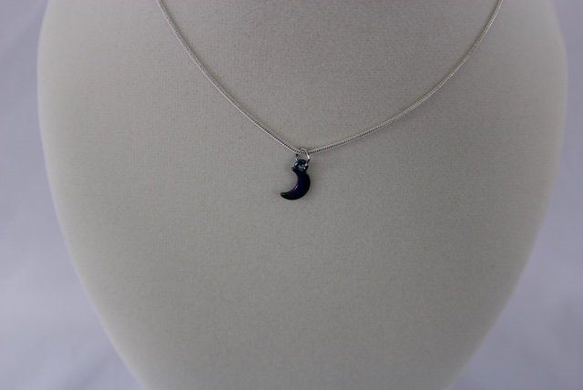 Sydnee metal blue moon necklace.JPG