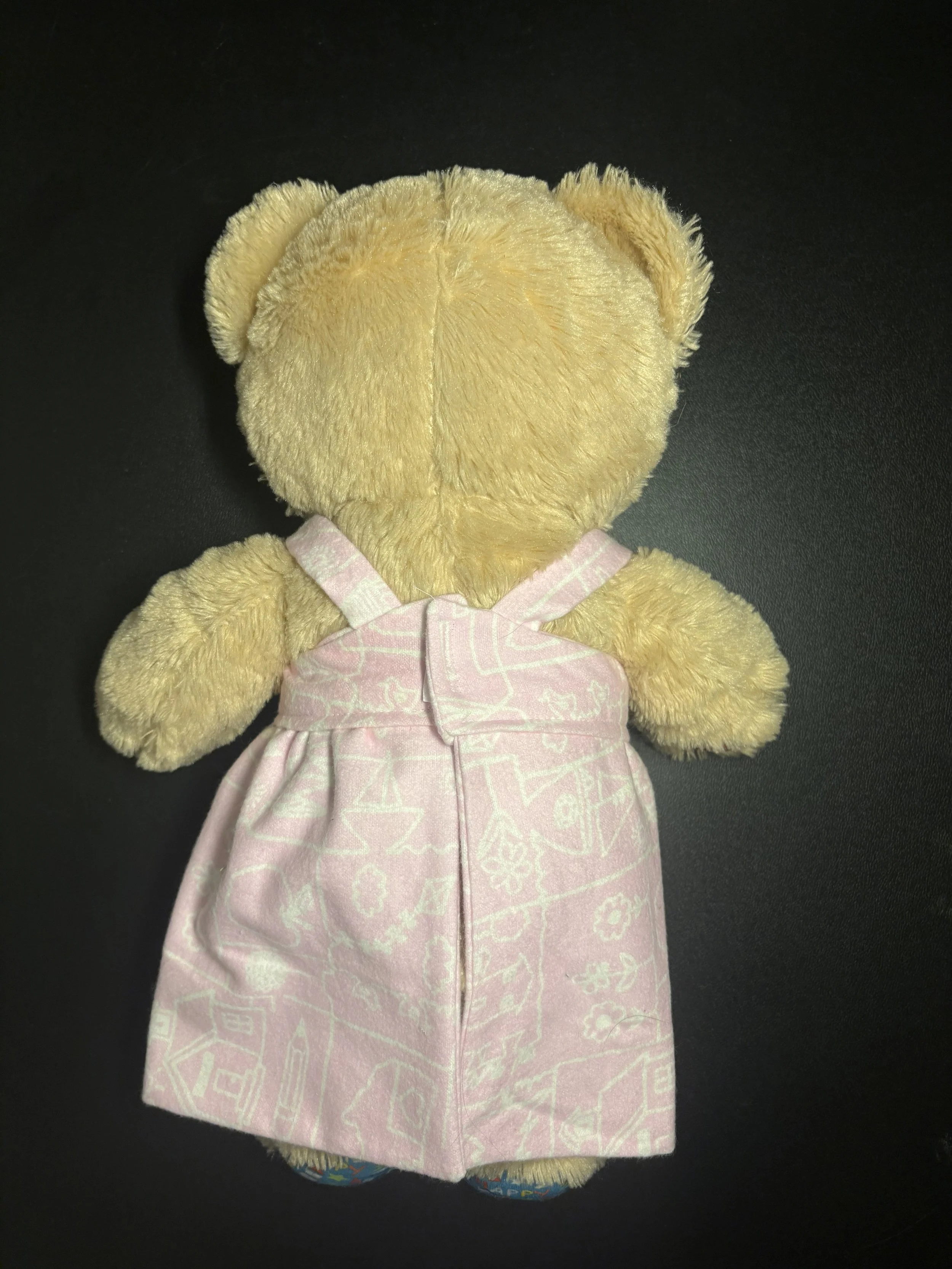 DPinkLineFlowersonBear02 SKUDB004.jpg