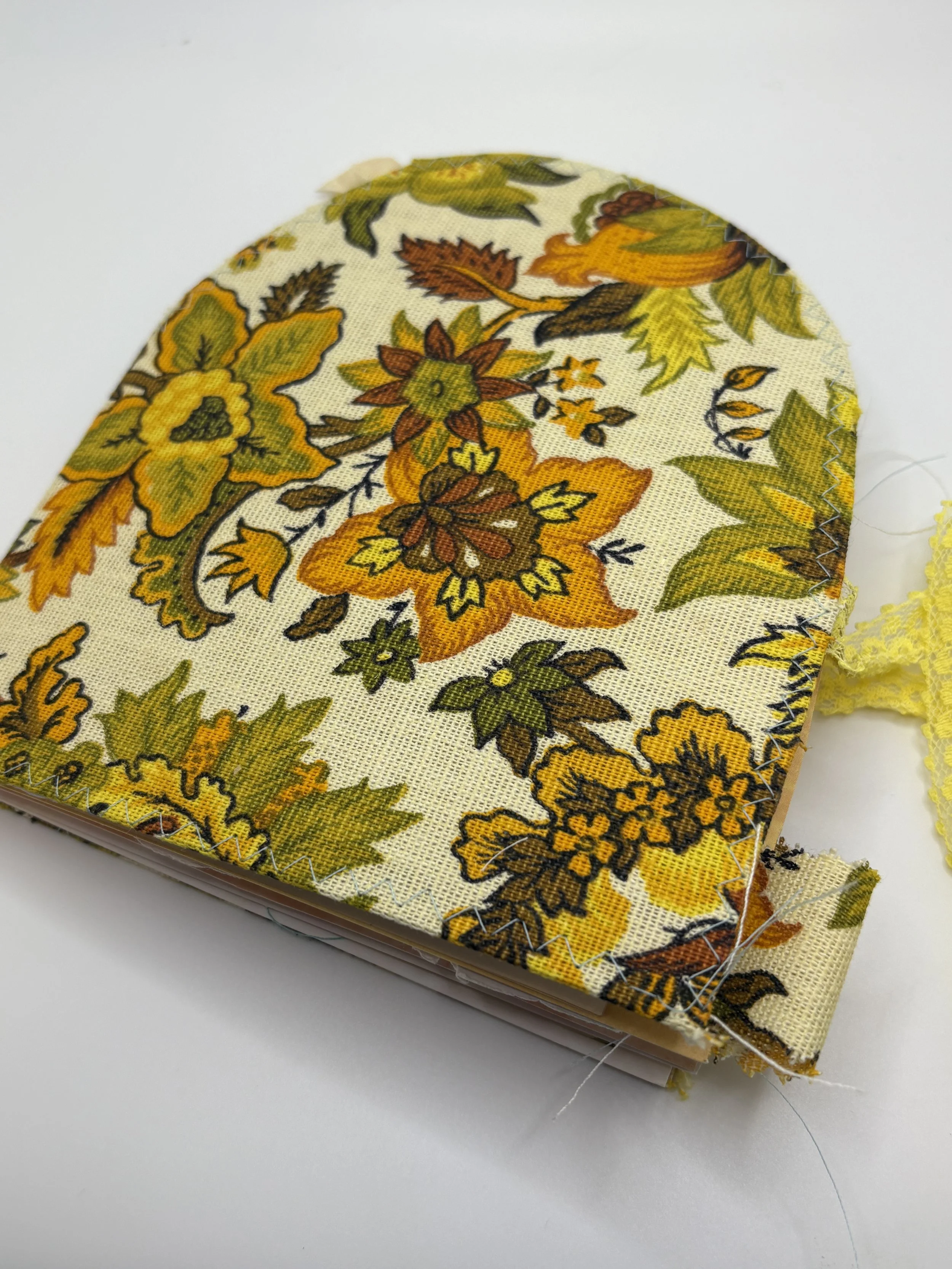 Mod meadows shaped junk journal | #2 tab