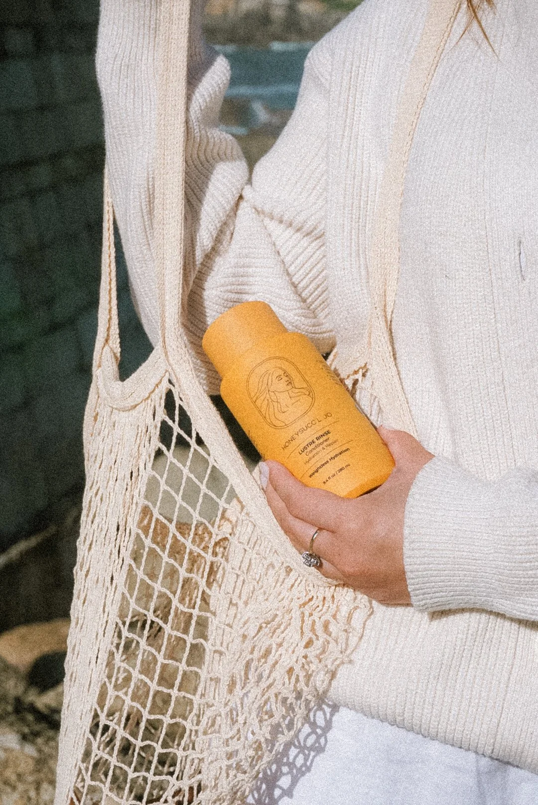 HONEYSUCC’L JO LUSTRE RINSE botanical conditioner for dry, frizz-prone hair
