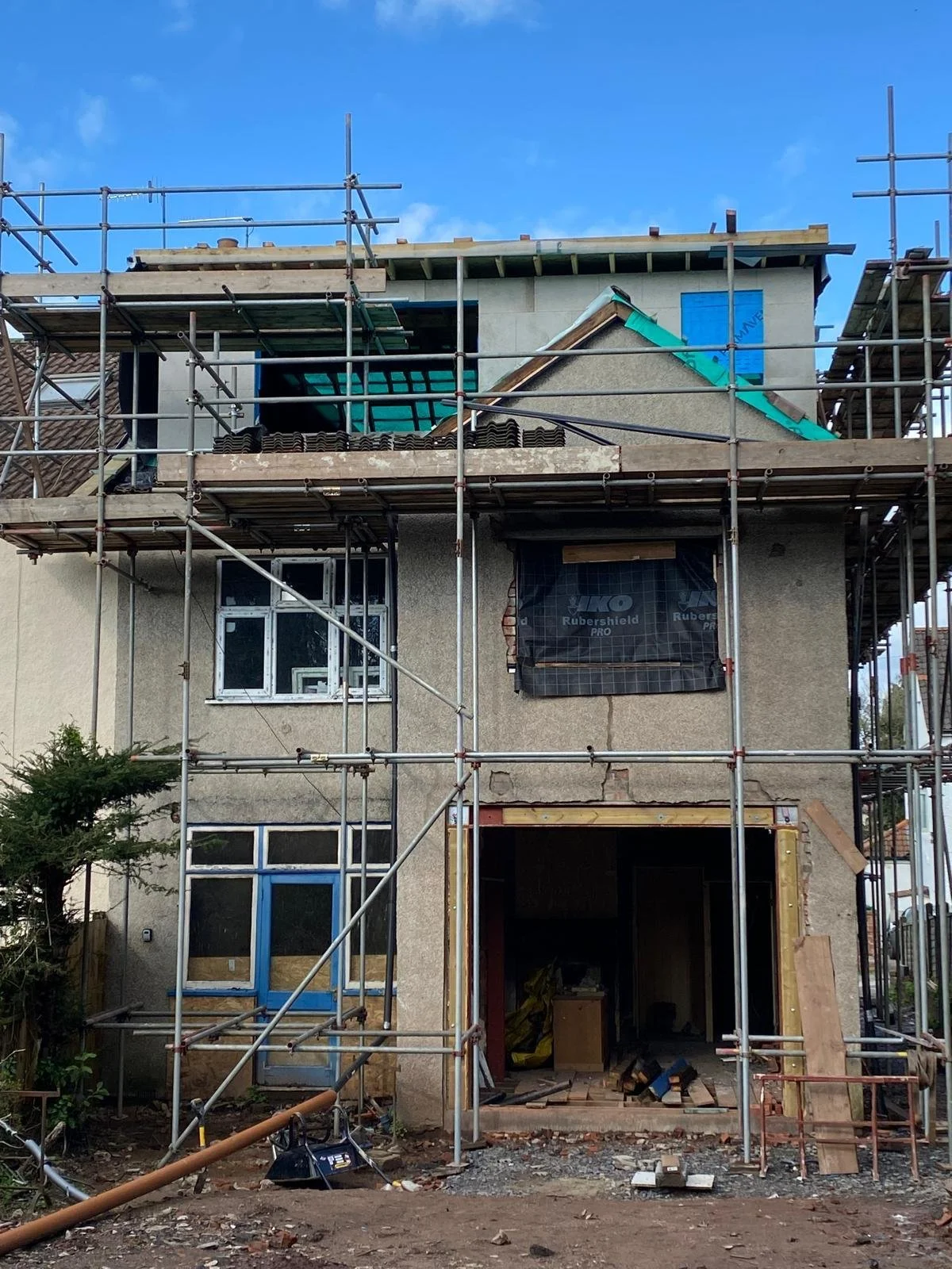 WhatsApp Image 2025-11-23 at 20.13.12_e9fbaace.jpg