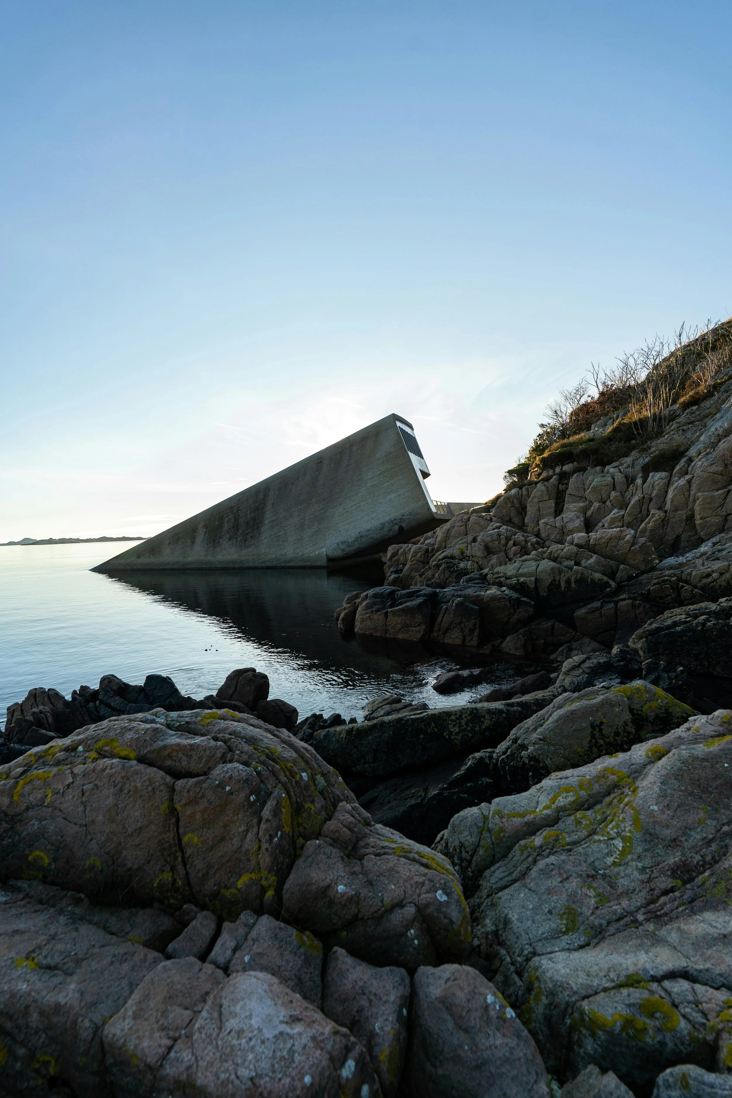 pexels-joachim-hoholm-371880152-35459562 (1).jpg