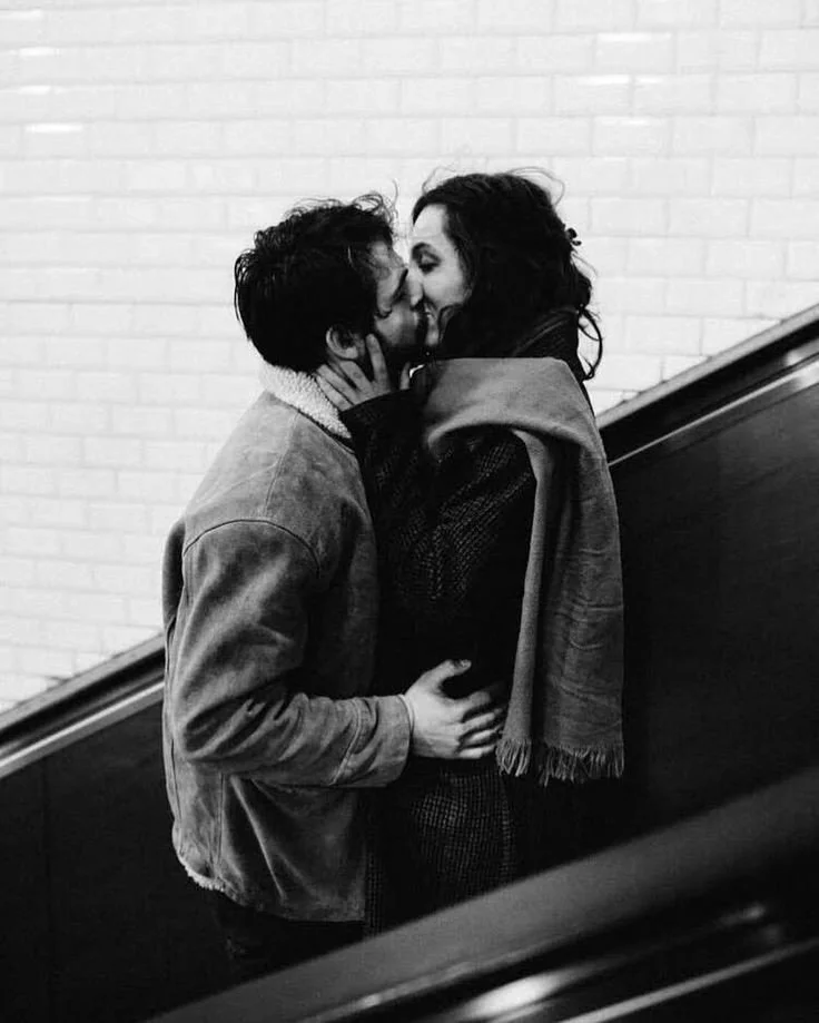 Trouver l'amour avec l'aide d'une matchmaker. Pour des rencontres authentiques et sincères loin des applis. Ethique, respect mise en relation matchmaking en France Suisse Paris Lyon Marseille Bordeaux Lille Toulouse Monaco Cannes rencontres serieuses