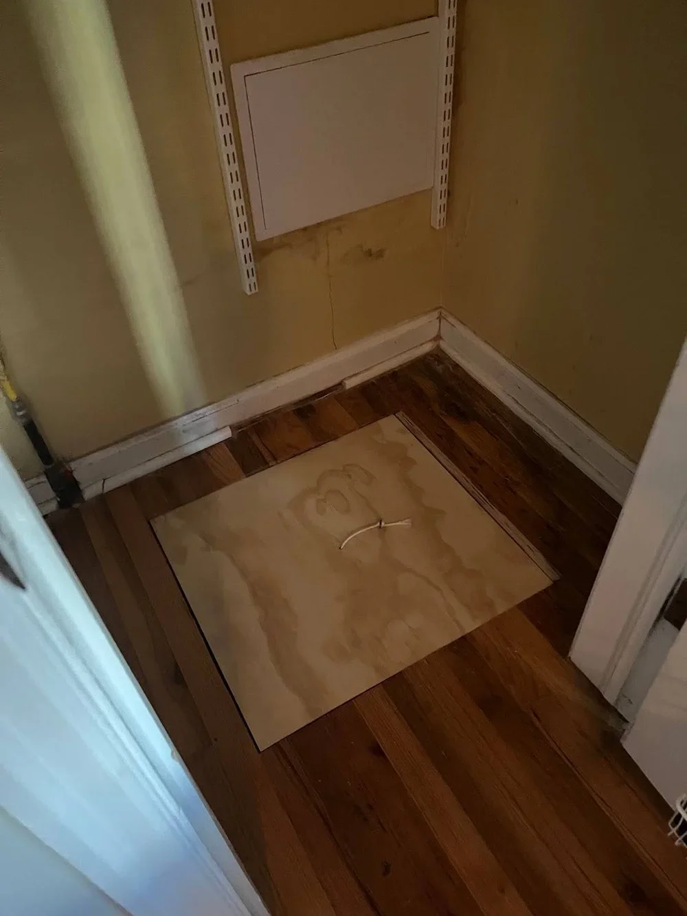 Closet+Crawel+Space+Access+Door+2.webp