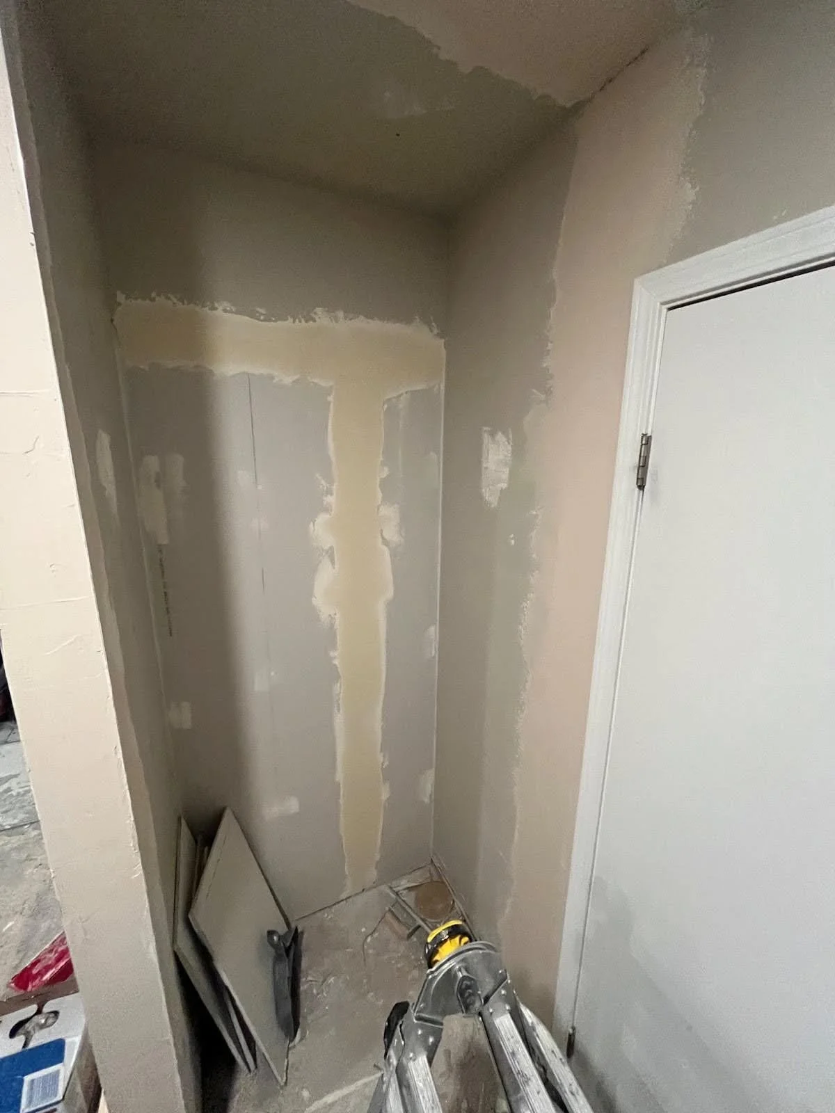Closet Renovation 7.jpg