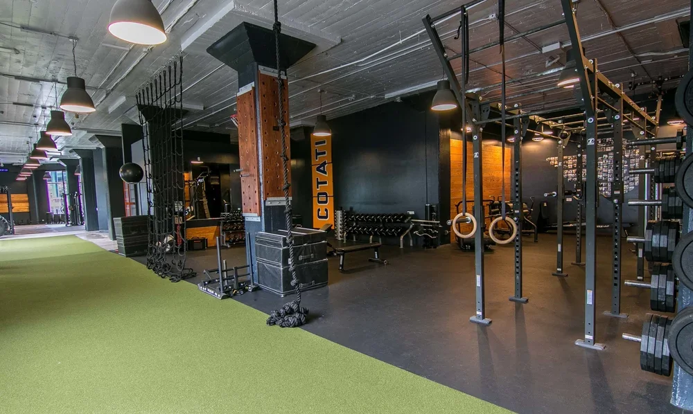 Independent Training at DIAKADI