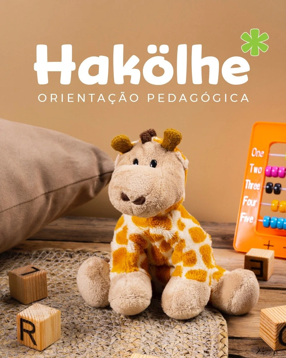 Foi um prazer desenvolver o branding dessa orientadora pedag&oacute;gica.

O asterisco &eacute; um s&iacute;mbolo pequeno, internacional e poderoso, que chama aten&ccedil;&atilde;o para algo importante e essencial. Como o papel de uma orientadora ped