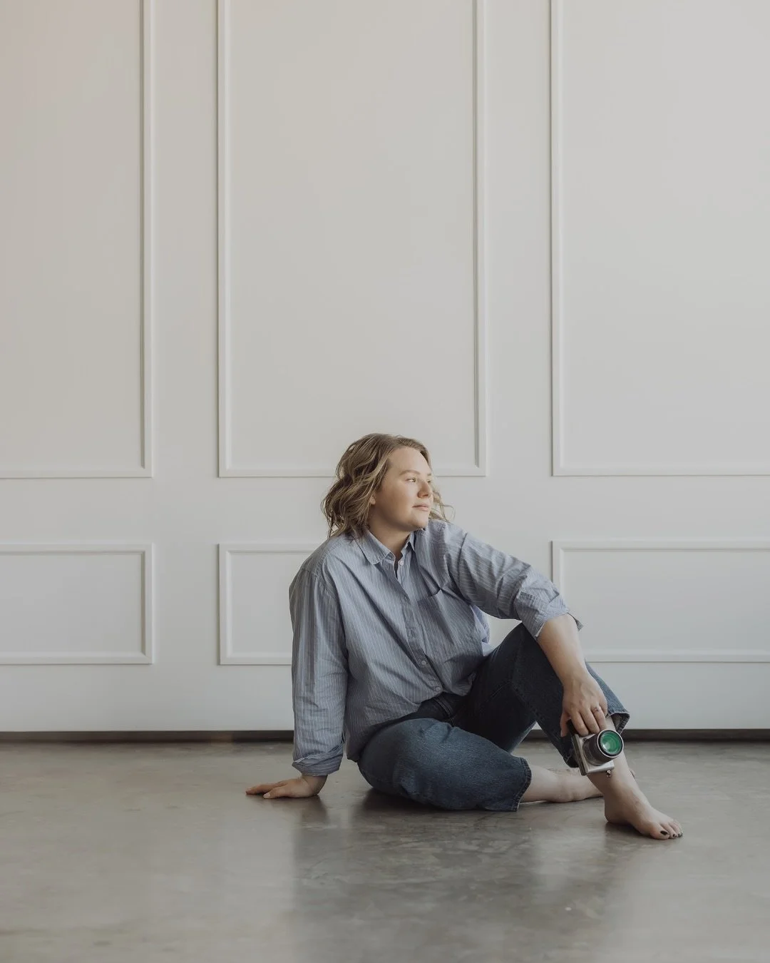 Hi! I&rsquo;m Kassy &mdash; the heart and hands behind KC Photography.

By day, I work a 9&ndash;5 buying menswear for over 300 stores. By night (and weekends), I get to live out my passion &mdash; capturing stories through my camera lens. What start