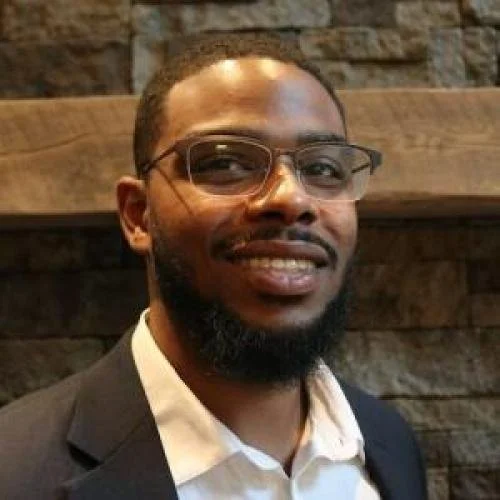 10_ dr. eric seabron team.jpg