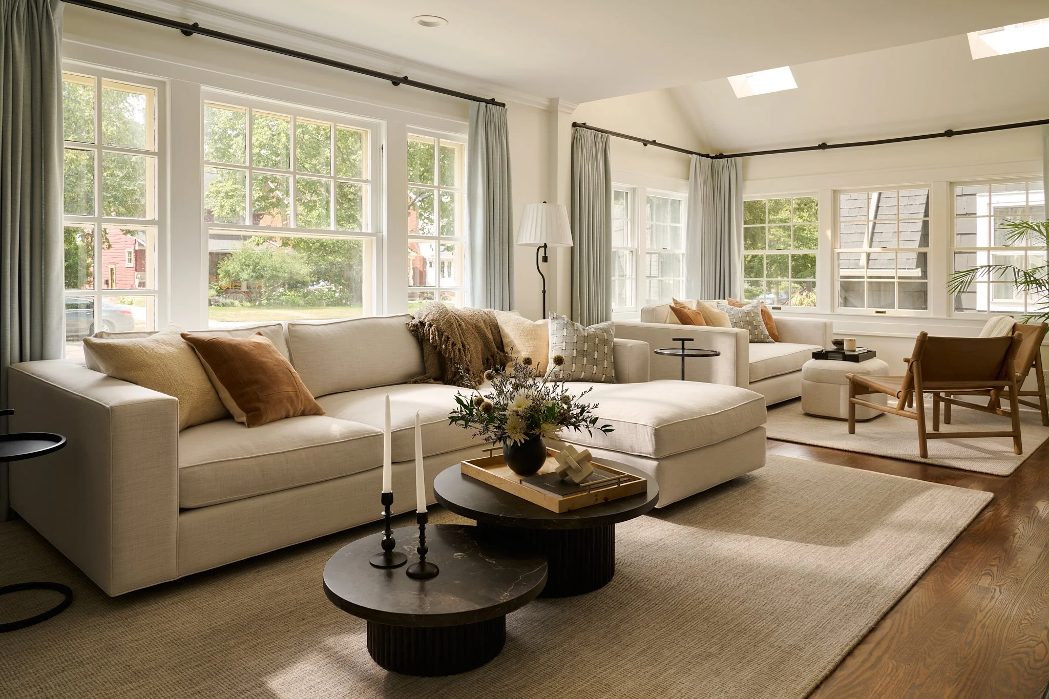 260718-BatterseaBlvd-Paula Marie-Living Room-COMP.jpg