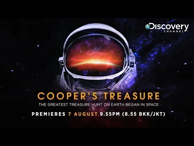 Promotional poster for Discovery Channel's show 'Cooper's Treasure' featuring an astronaut helmet with a space scene reflection, stars, and galaxy background, with text indicating premiere date of August 7 at 9:55 PM.