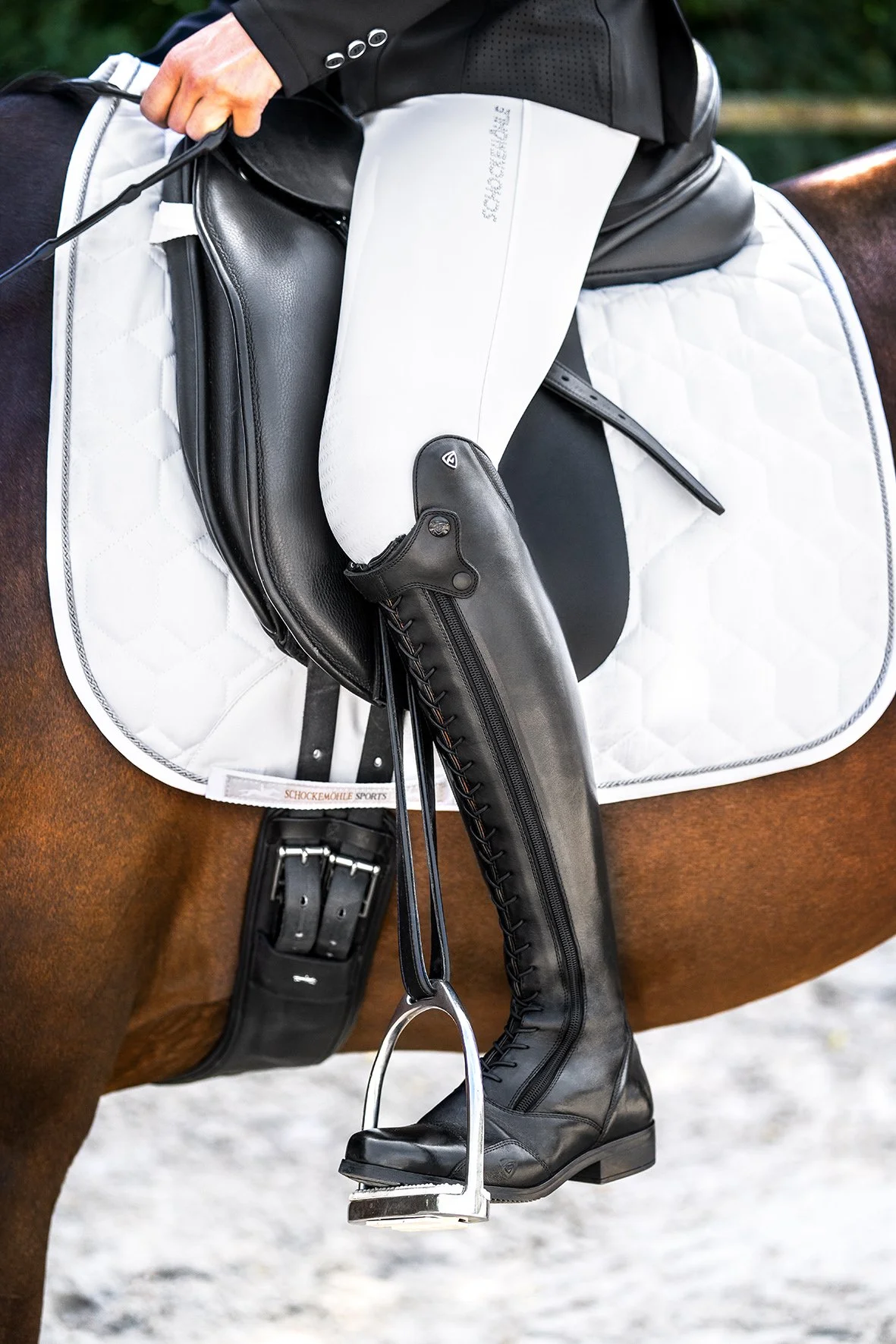 2441-00008-1_tonics_stiefel-solarii_black_4.jpg