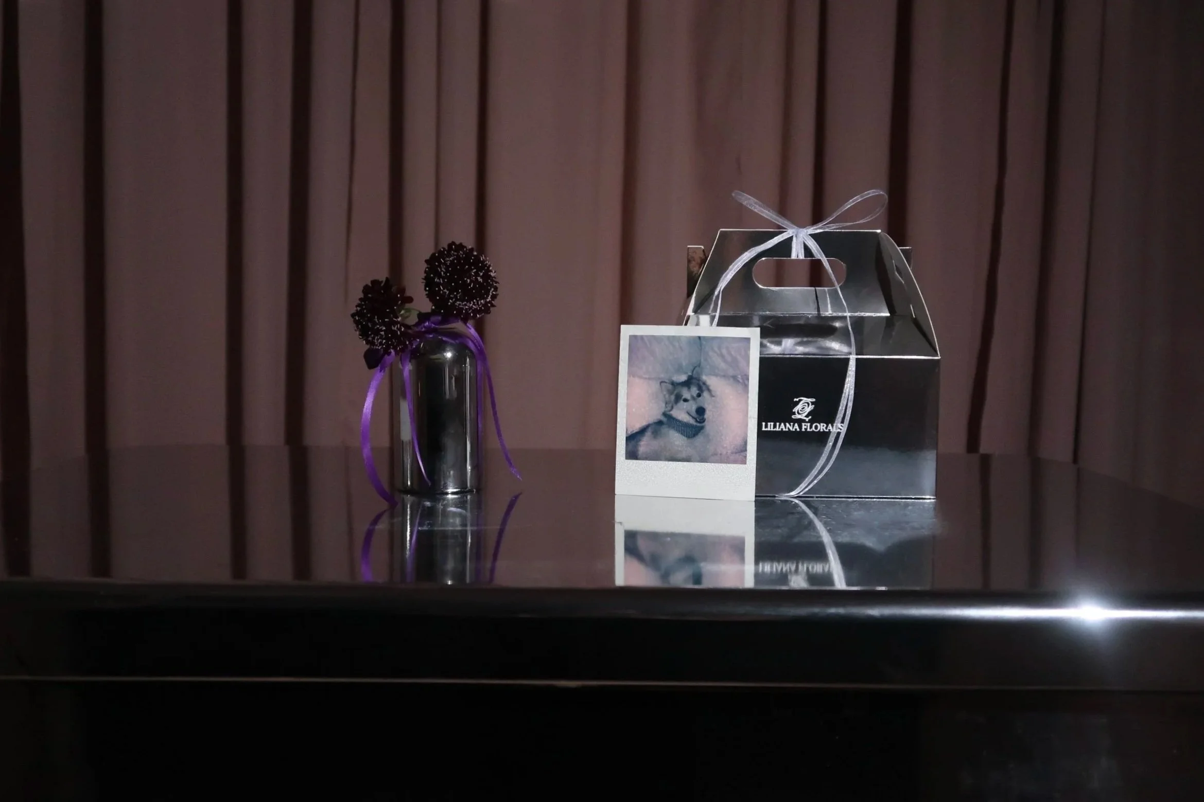 Chrome+vase+chrome+box+and+polariod+liliana+florals+san+diego.jpg