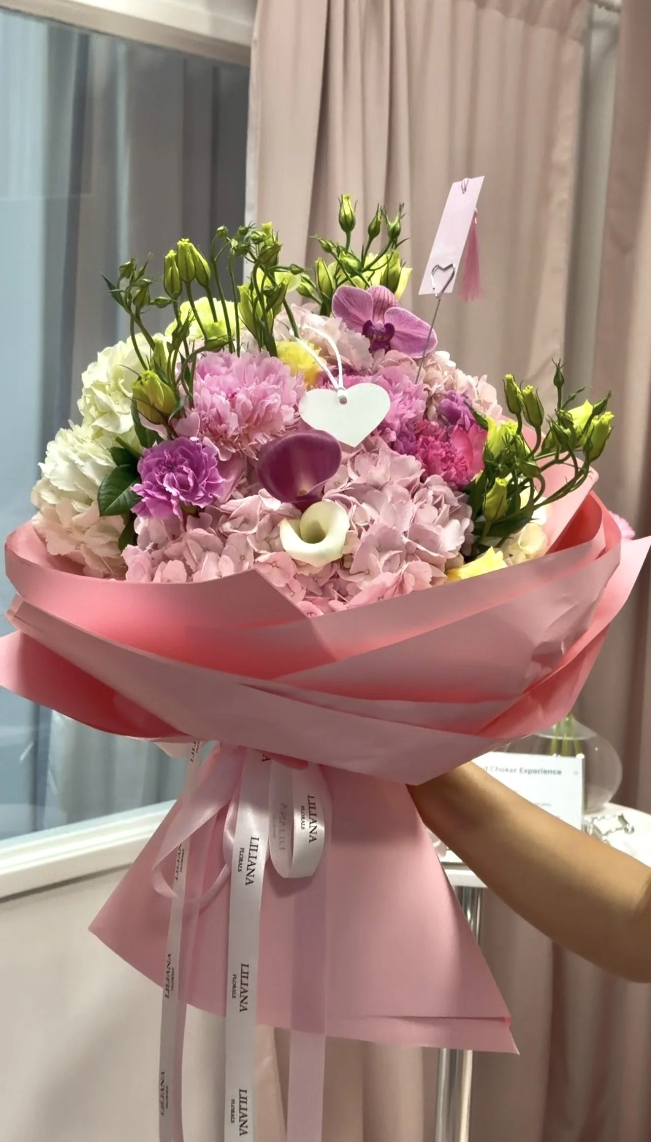 Over the top Floral bouquet Grand statement.JPG