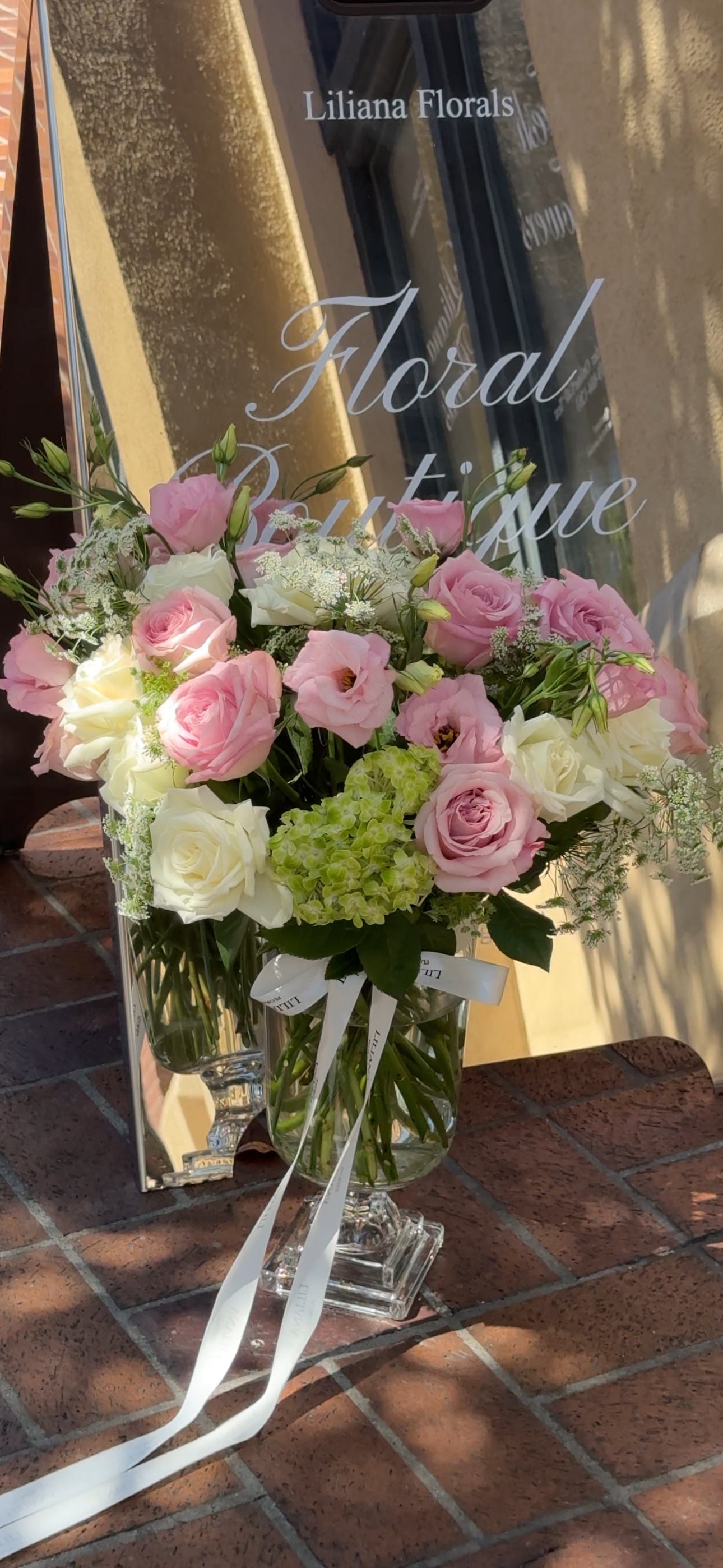 In House Special Vase Flowers