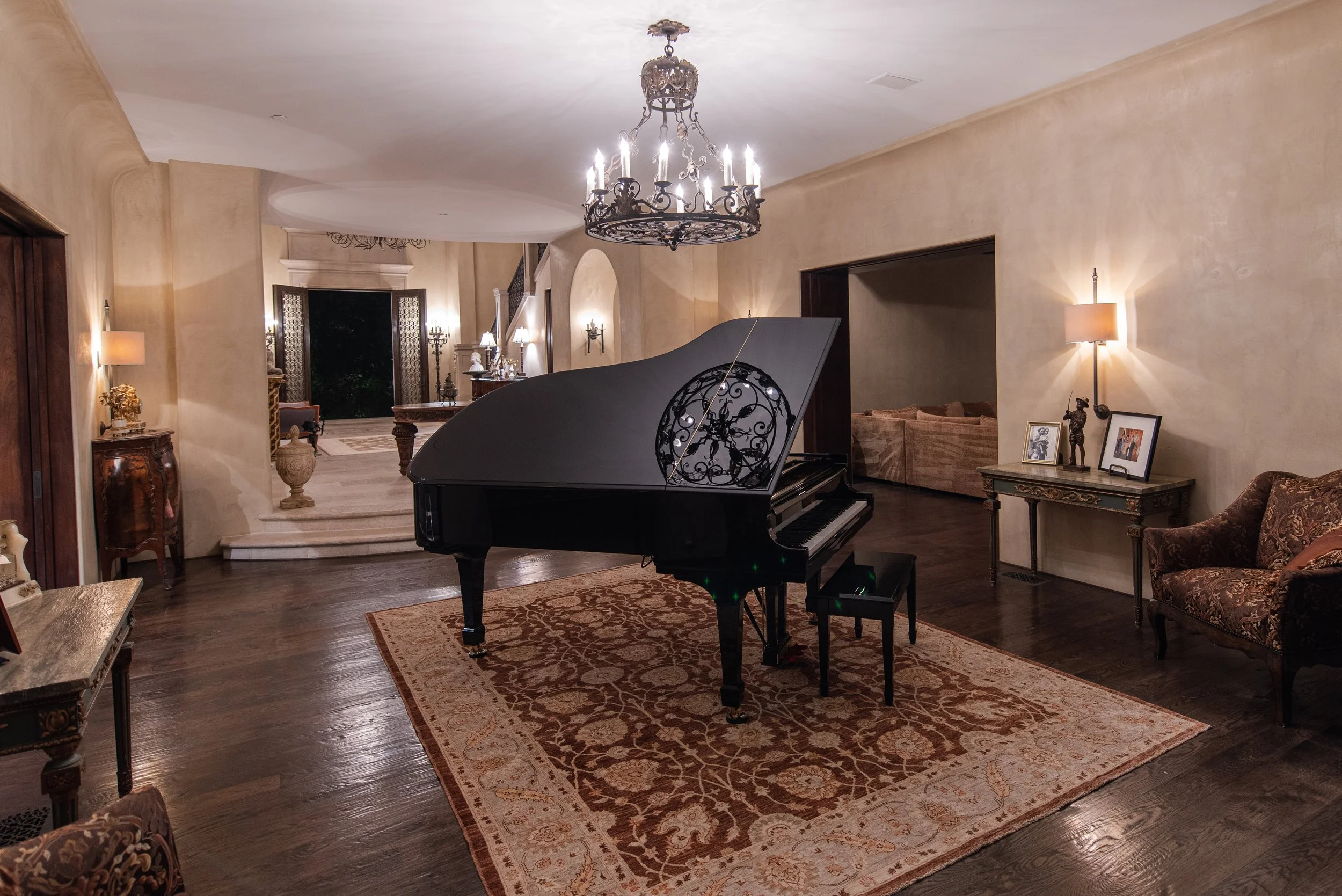 Piano 1.jpg
