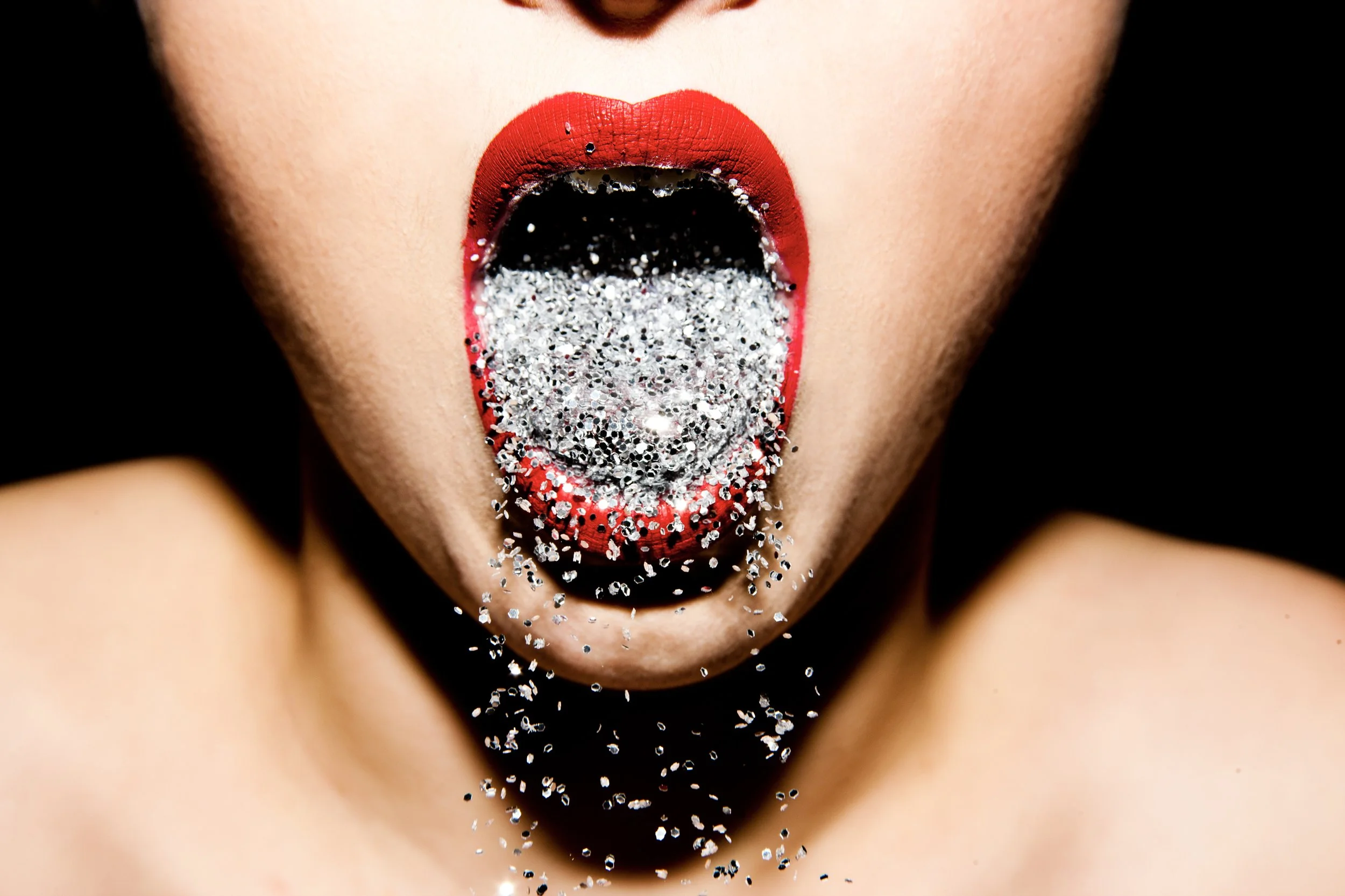 Glitter Mouth