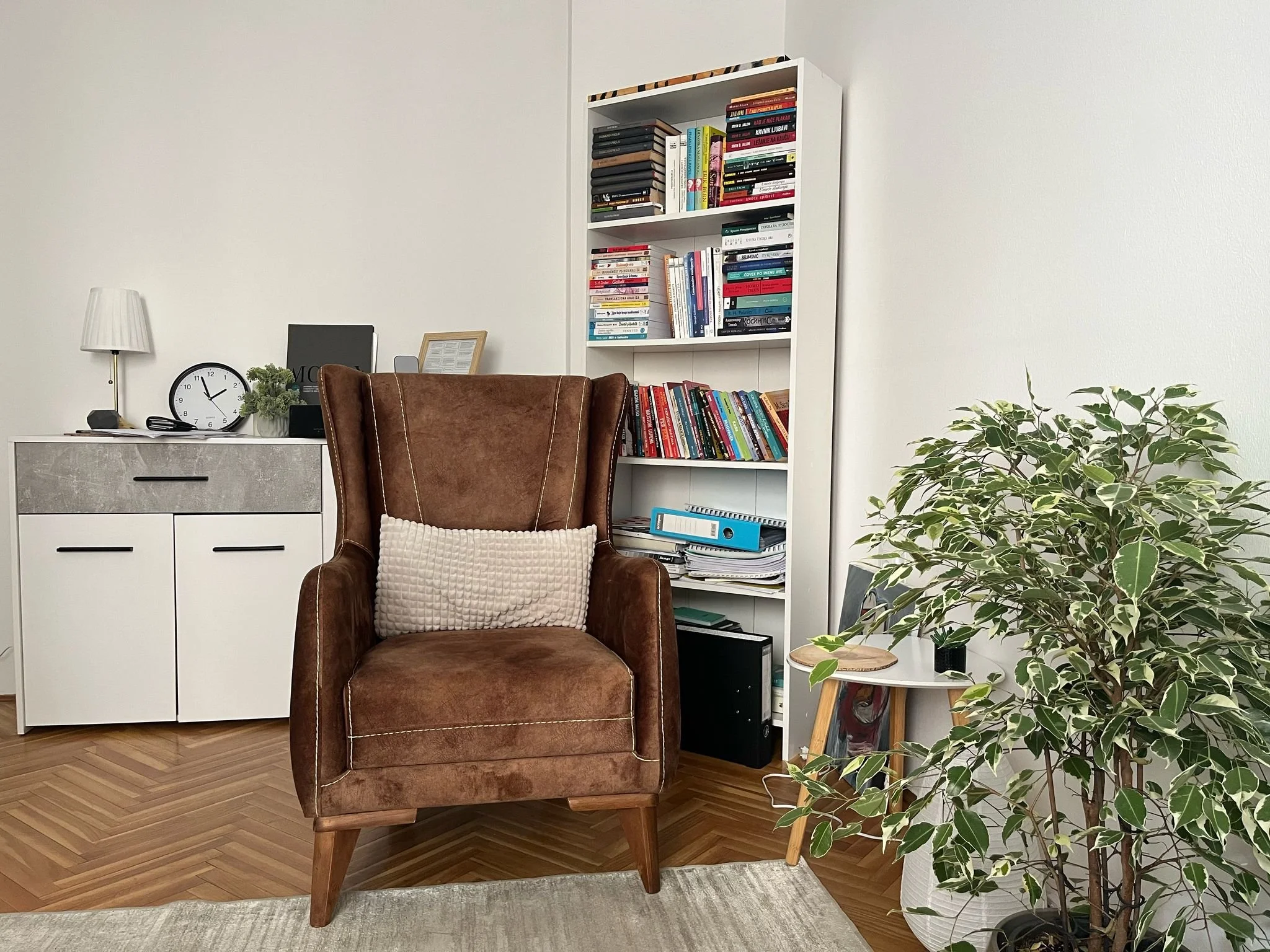 individual psychotherapy room