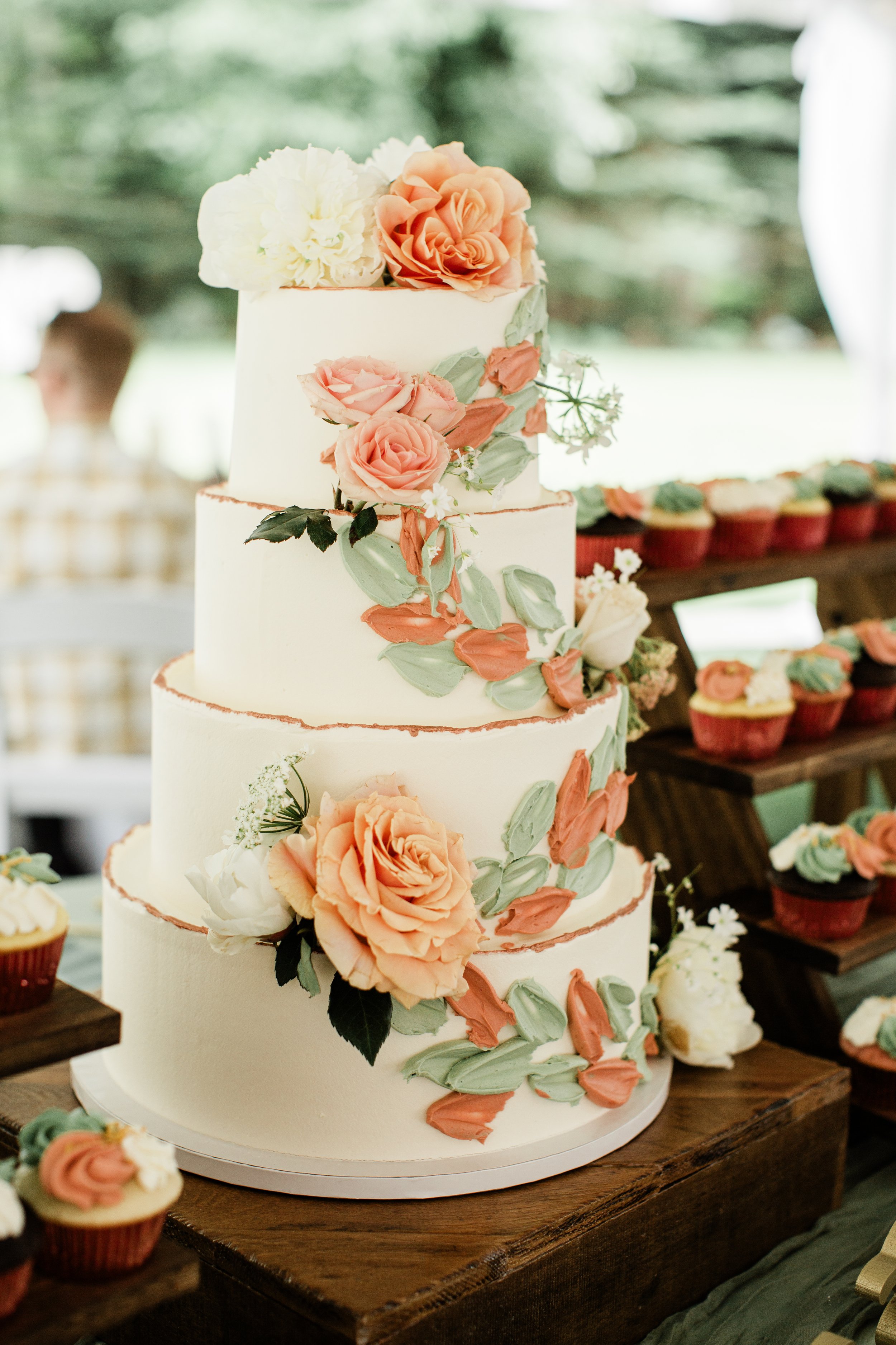 Seattle Cake shop, Wedding cake in Seattle, Custom cakes Seattle, Custom cakes in Seattle, Vegan wedding cake Seattle, Pinewood Baking, Brittany Dike