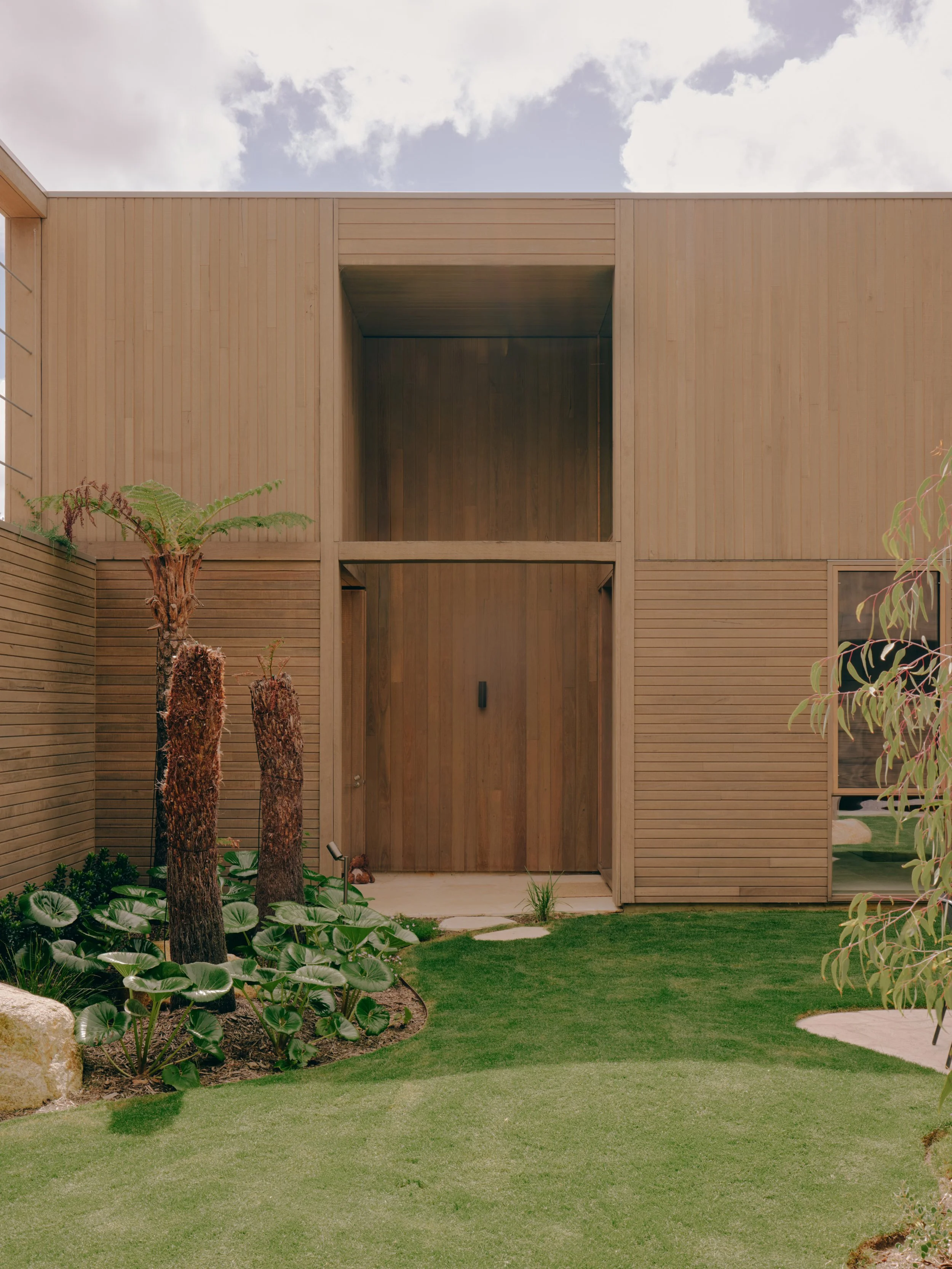 WebRes_Smith_Wolveridge_Tucks_116 (1).jpg