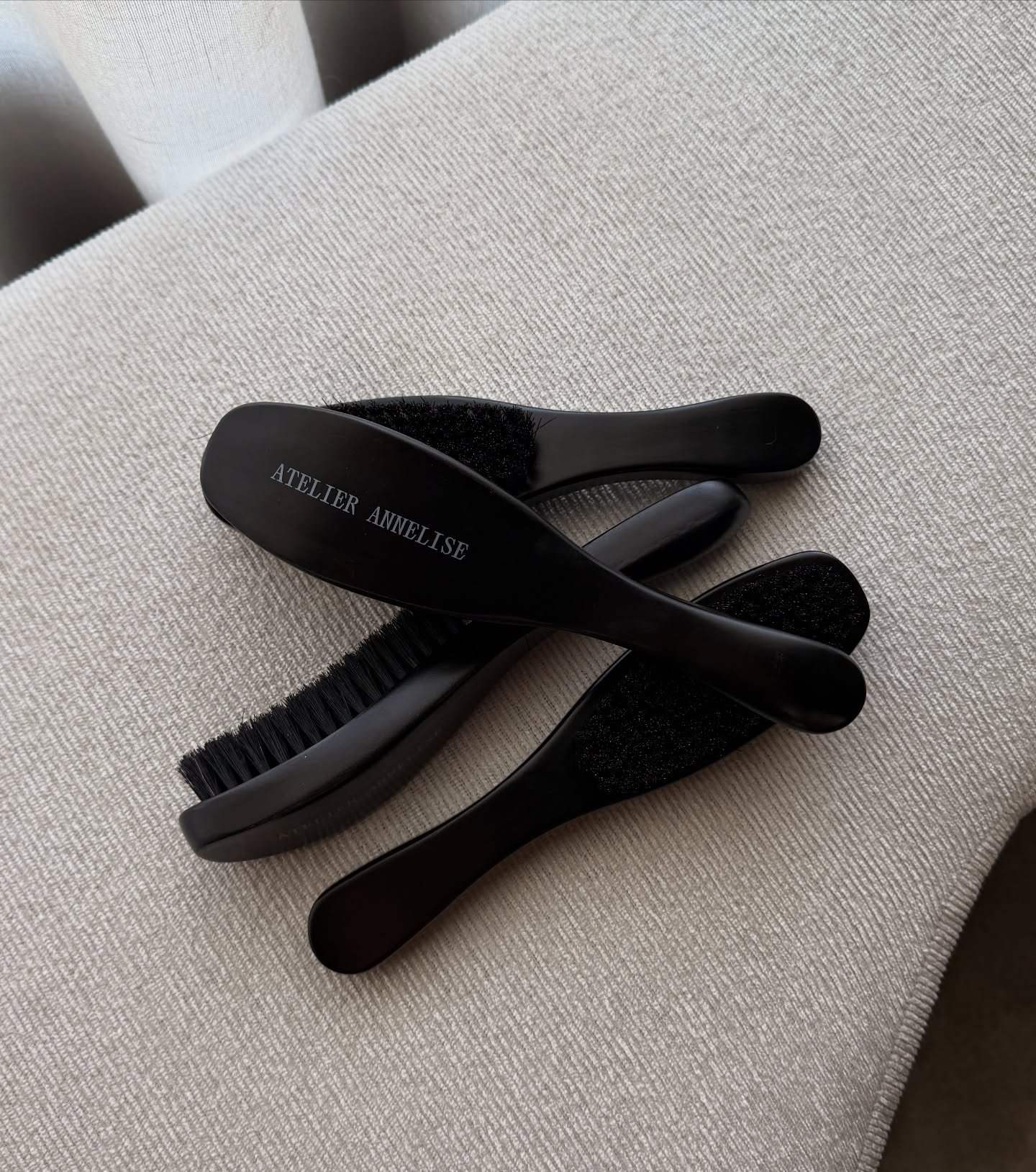 Forme &amp; function. 

Signature atelier slick brushes are here.