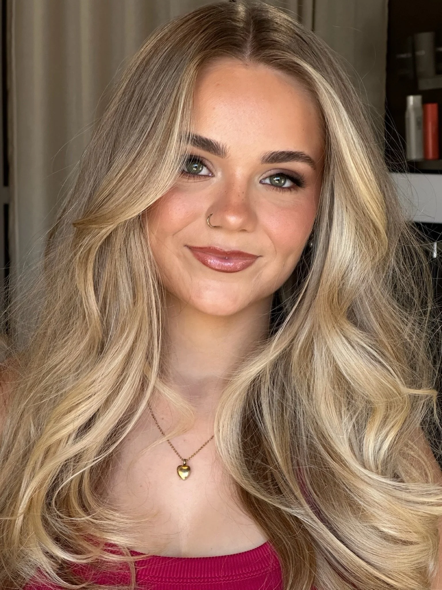 Atelier blondes just get better with time.

&mdash;> highlights paired with freehand lowlights &amp; signature haircut. 

WWW.ATELIERANNELISE.COM.AU
