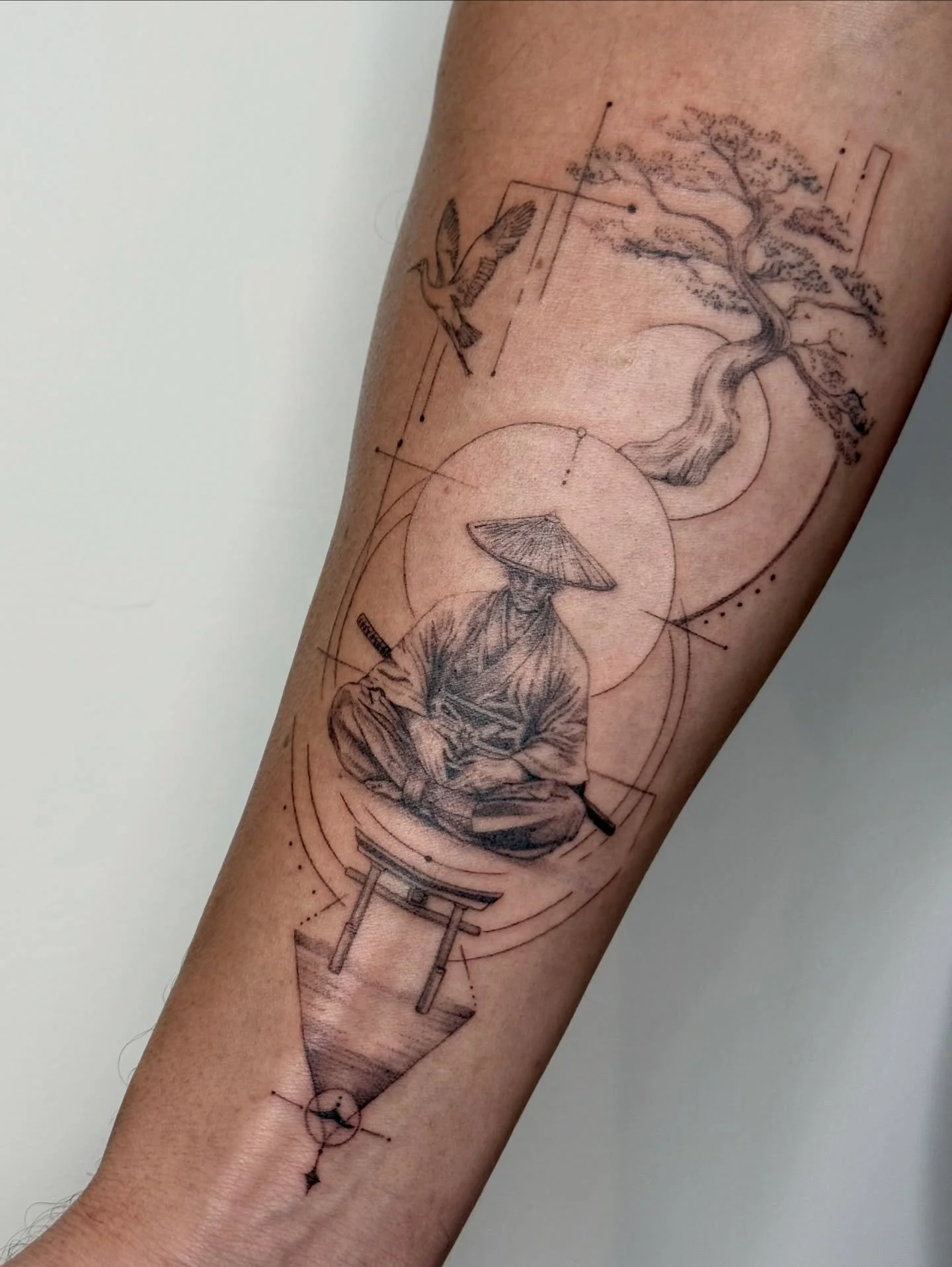 1 month left 

#finelinetattooartist #travel #hawaii #finelinetattoo