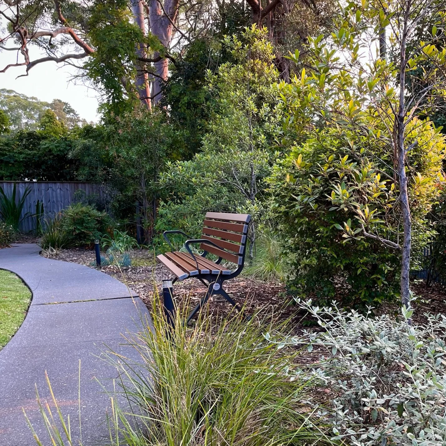 Residential and Commercial Landscape Maintenance