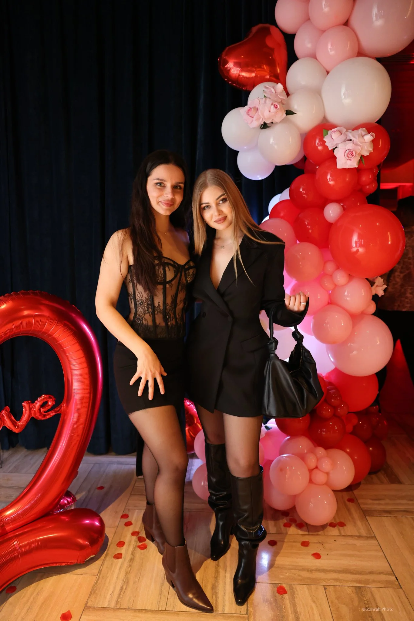 zahrahphoto_porqueno_valentines_kiki_birthday_casa_amor-99.jpg