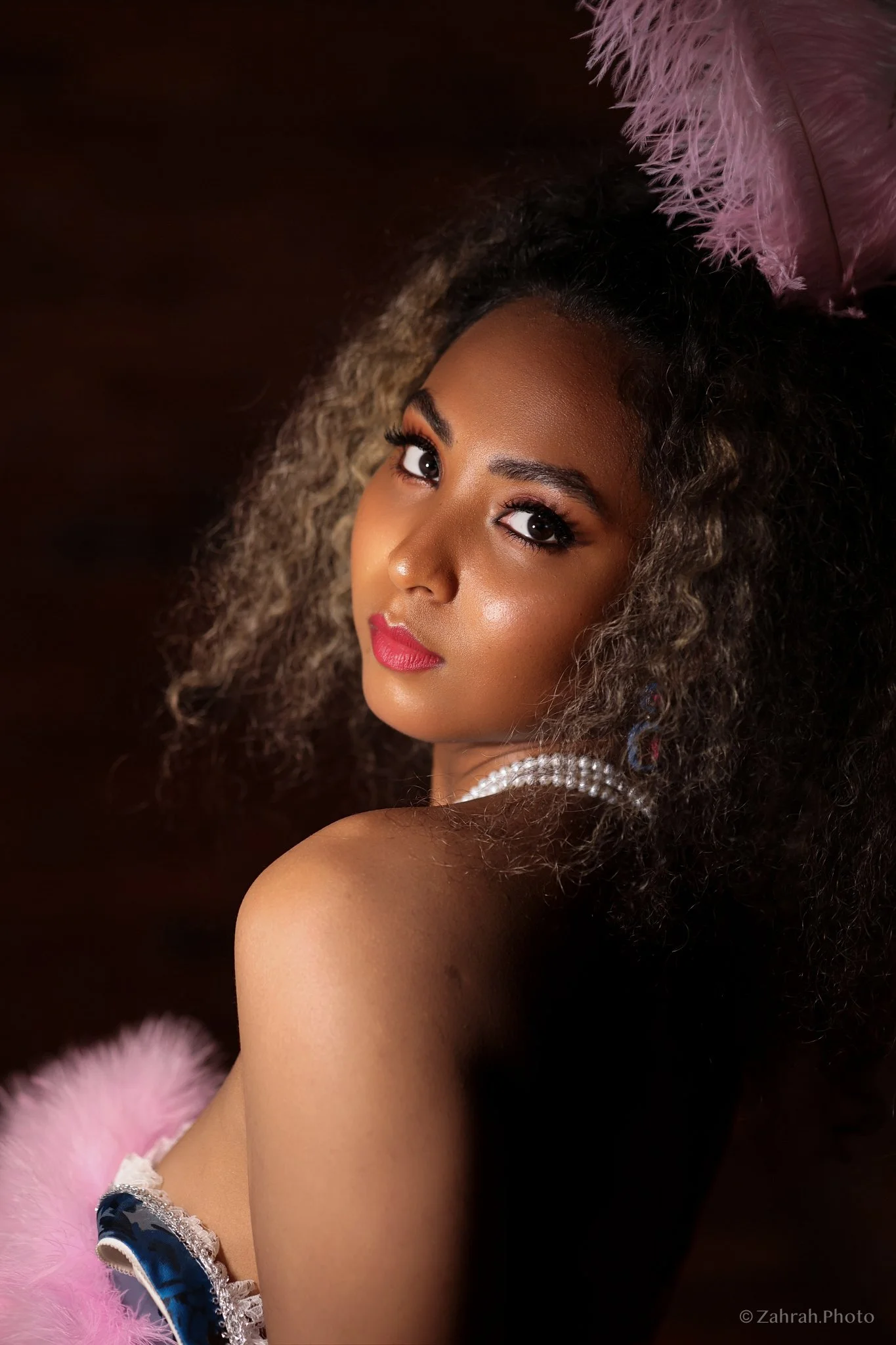 Zahrah.Photo - Gastown Studio Collab-37.jpg
