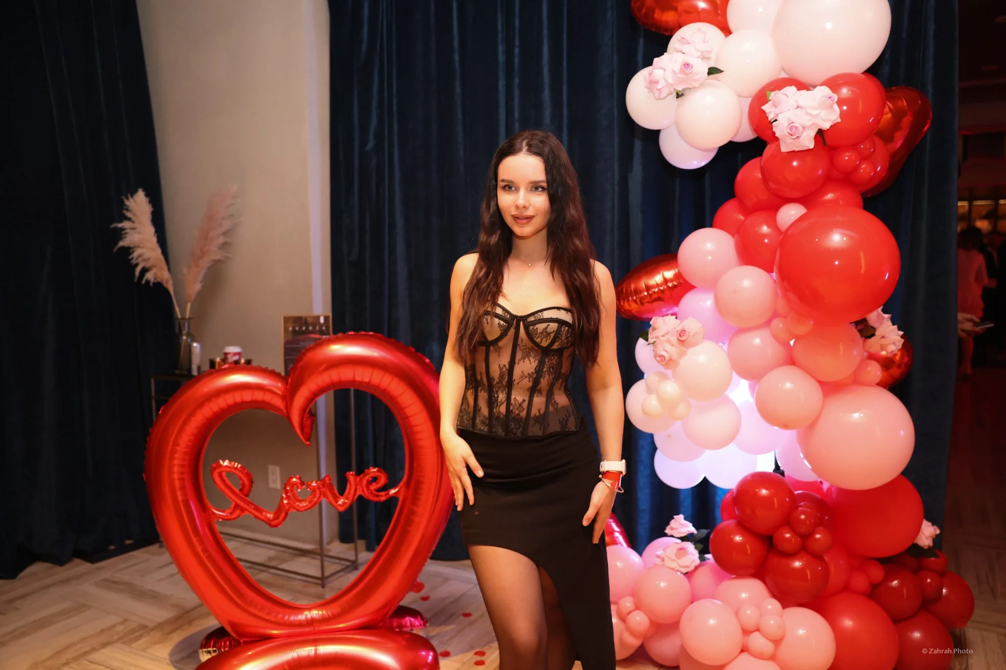 zahrahphoto_porqueno_valentines_kiki_birthday_casa_amor-103.jpg