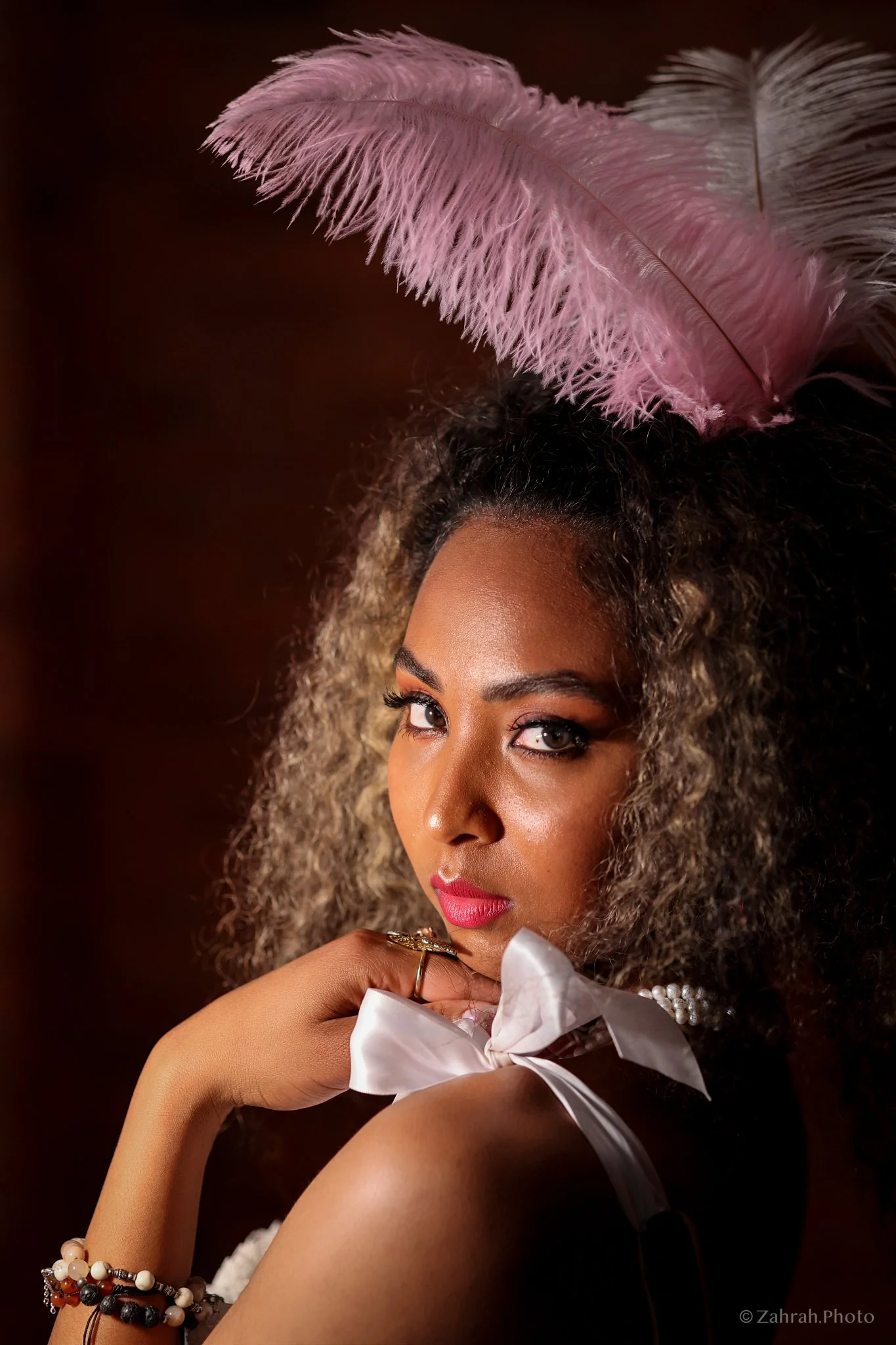 Zahrah.Photo - Gastown Studio Collab-40.jpg
